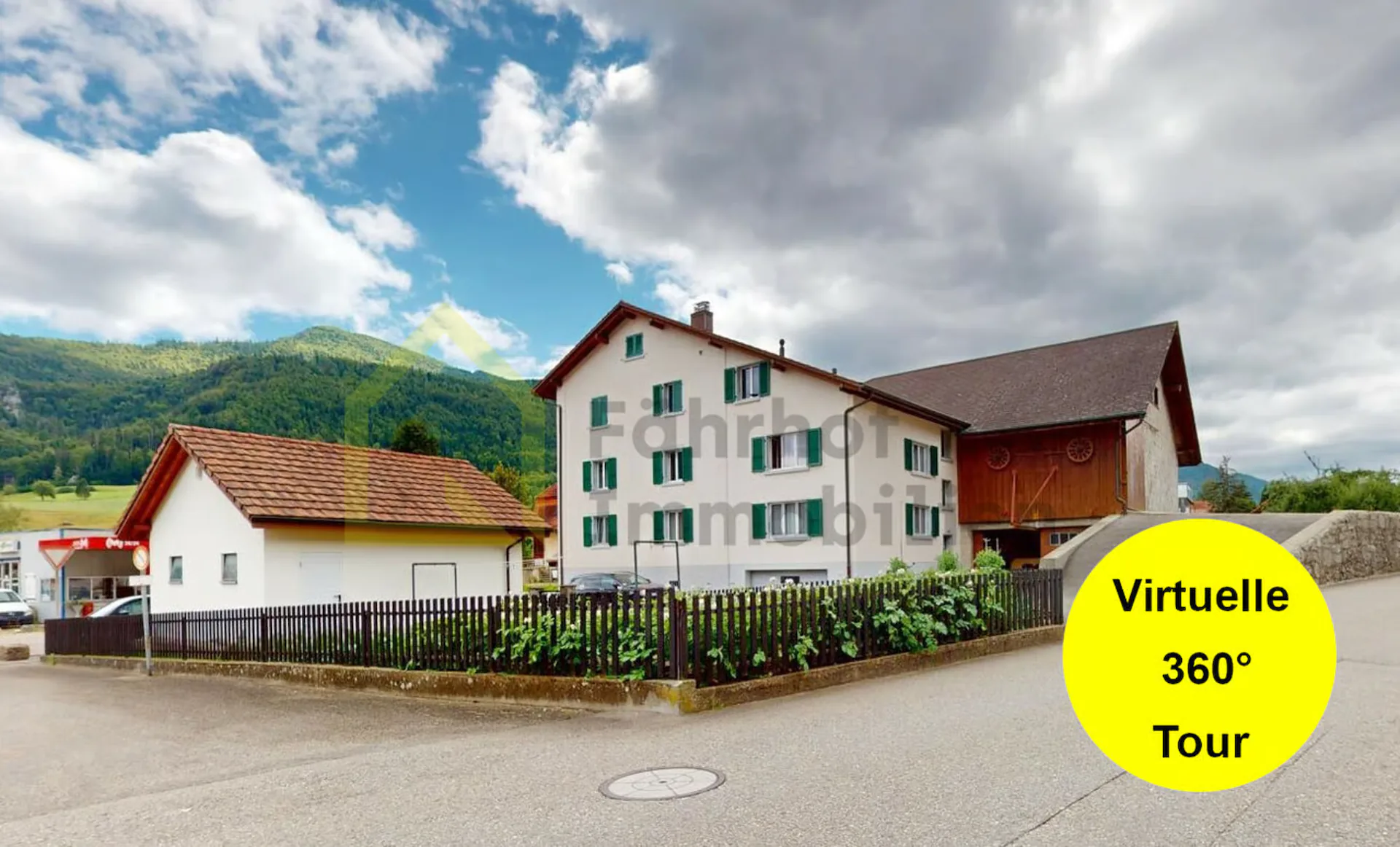 Maison avec dépendances et 4'800 m2 de terrain