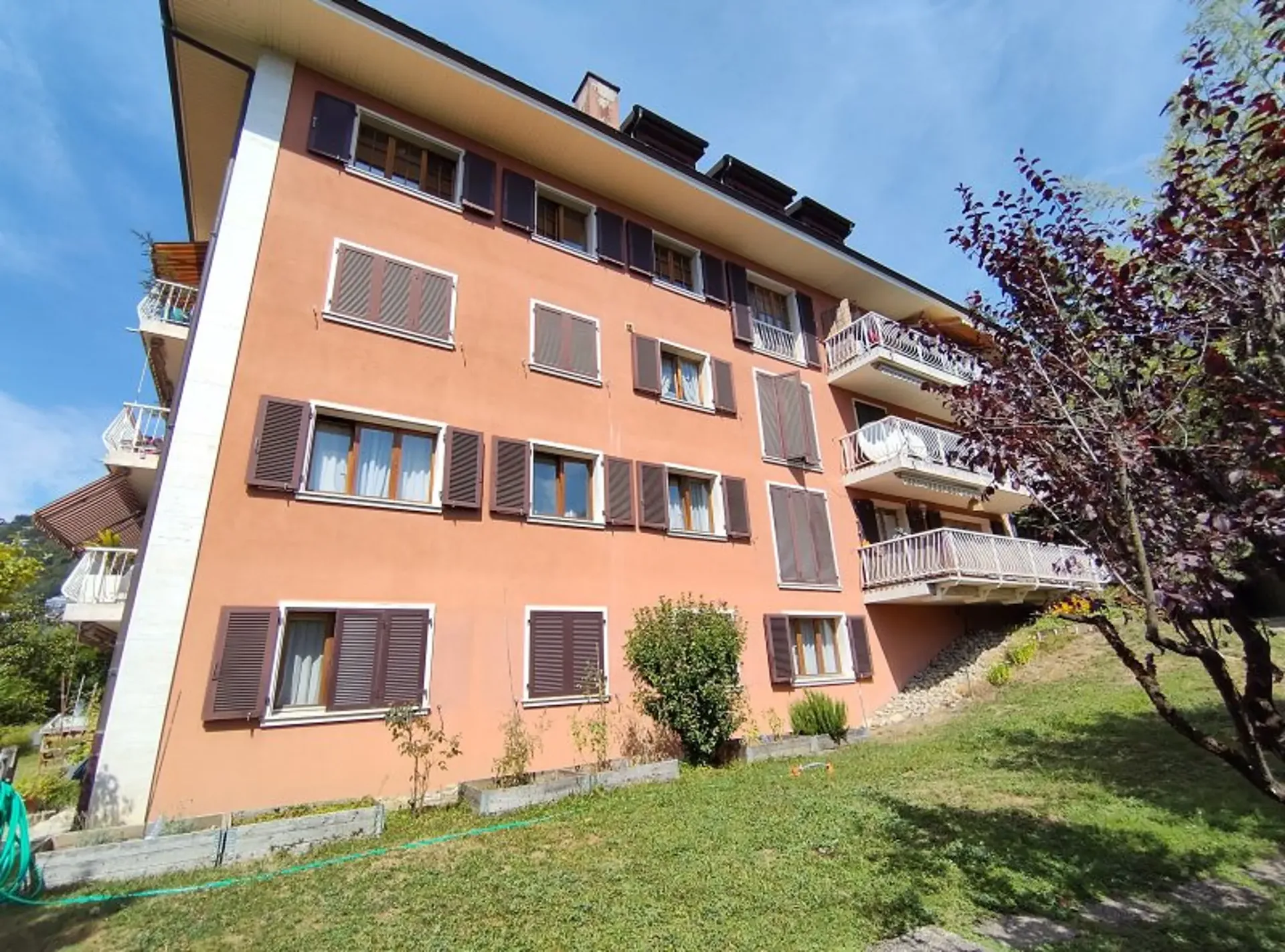 07811 - 4.5 room apartment on the lower ground floor - Rue de Veraye 17 - Territet-Veytaux