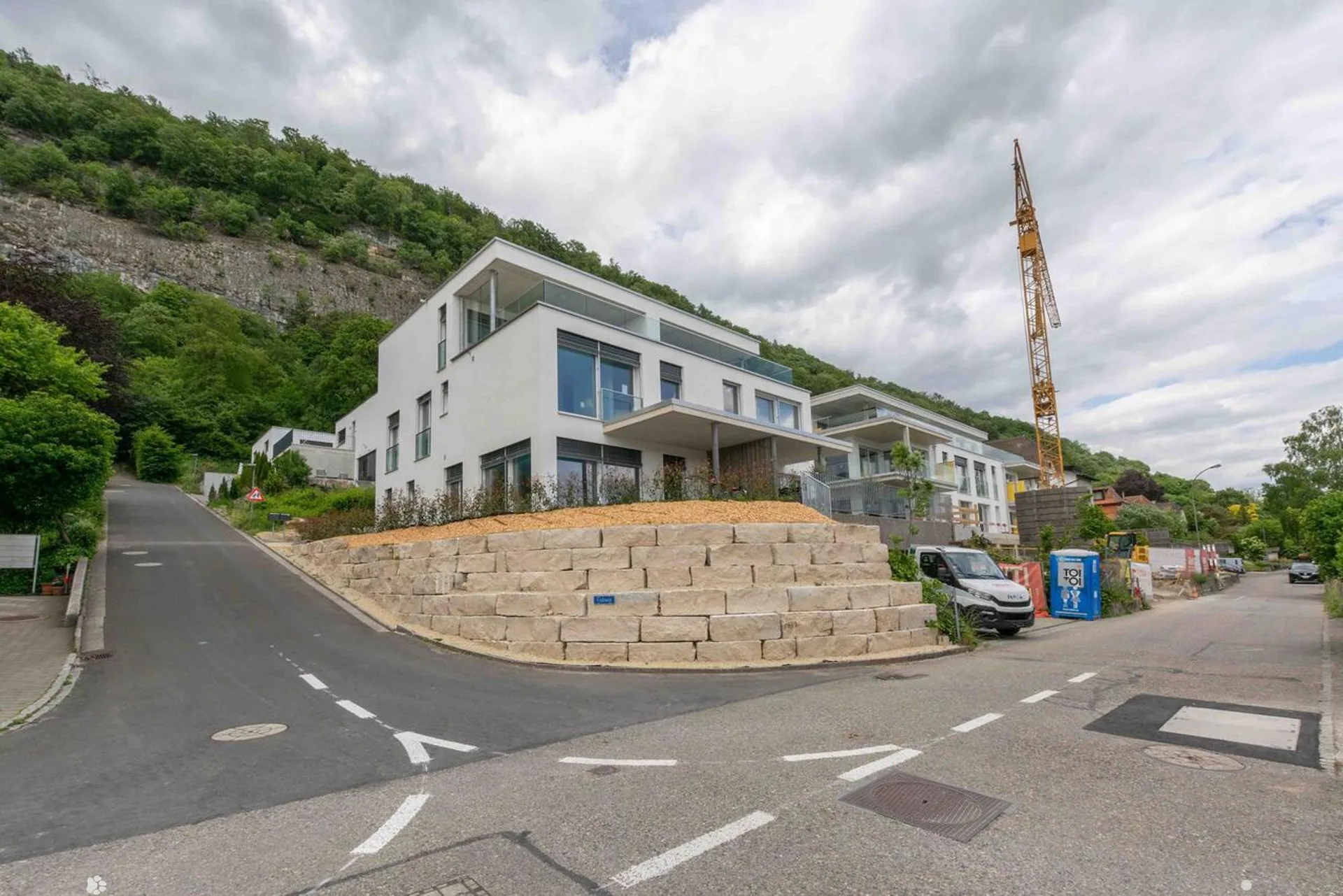 Maison mitoyenne neuve avec vue dégagée