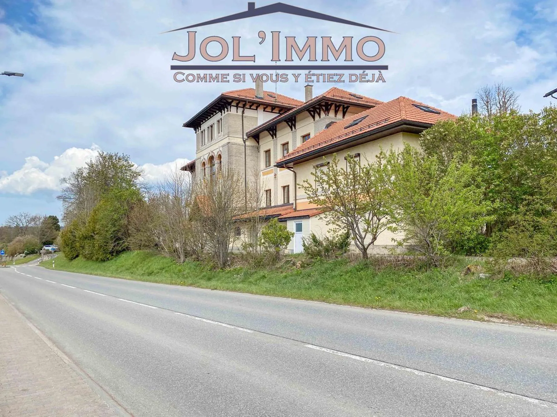 Wohnung 4.5 Zimmer mit unabhängigem Studio & Renditepotenzial