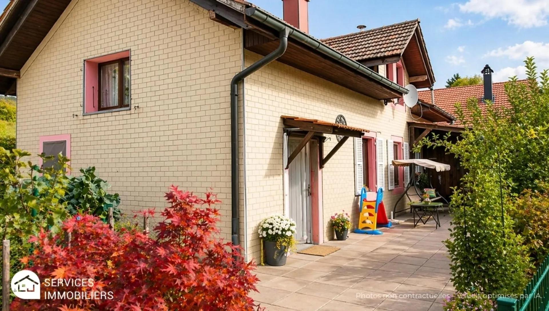 Casa familiare con terrazza, garage, annessi, raro!