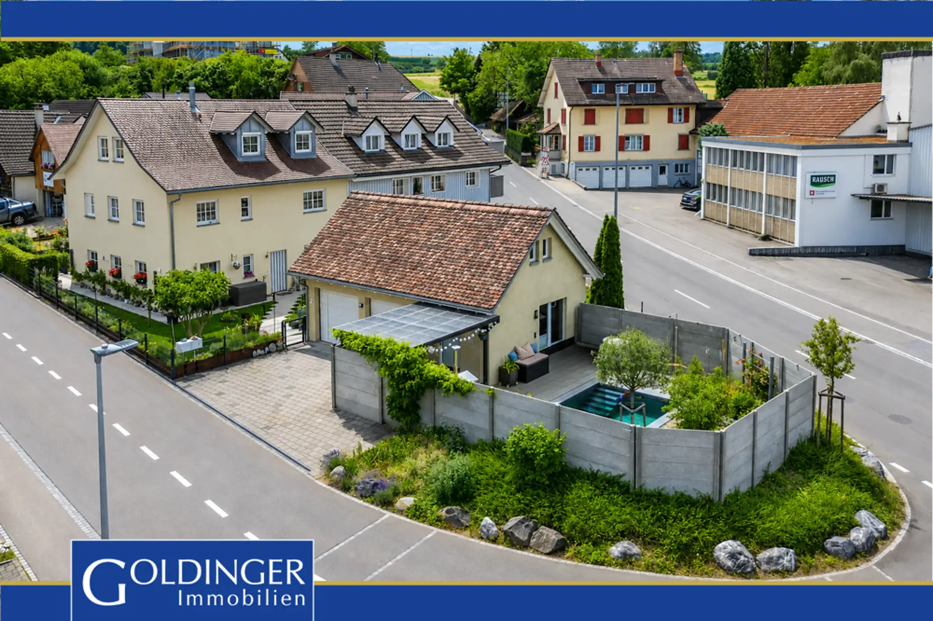 Traumhafte Doppelhaushälfte mit Garten und Poollandschaft
