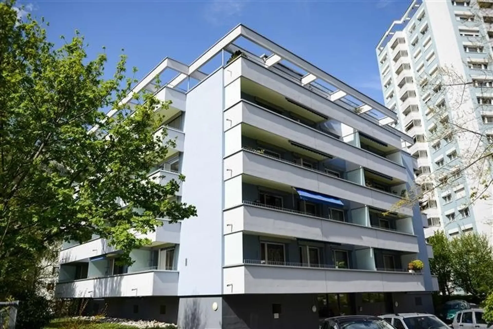 Parkplatz zu vermieten