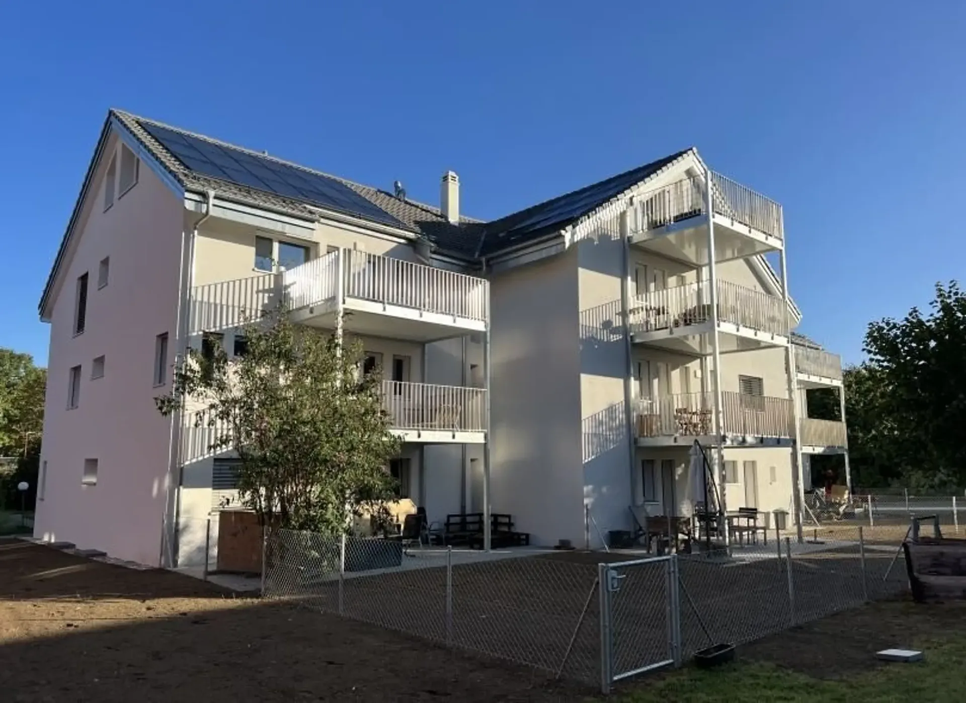 Charmant appartement de 3.5 pièces au 1er étage situé à la campagne