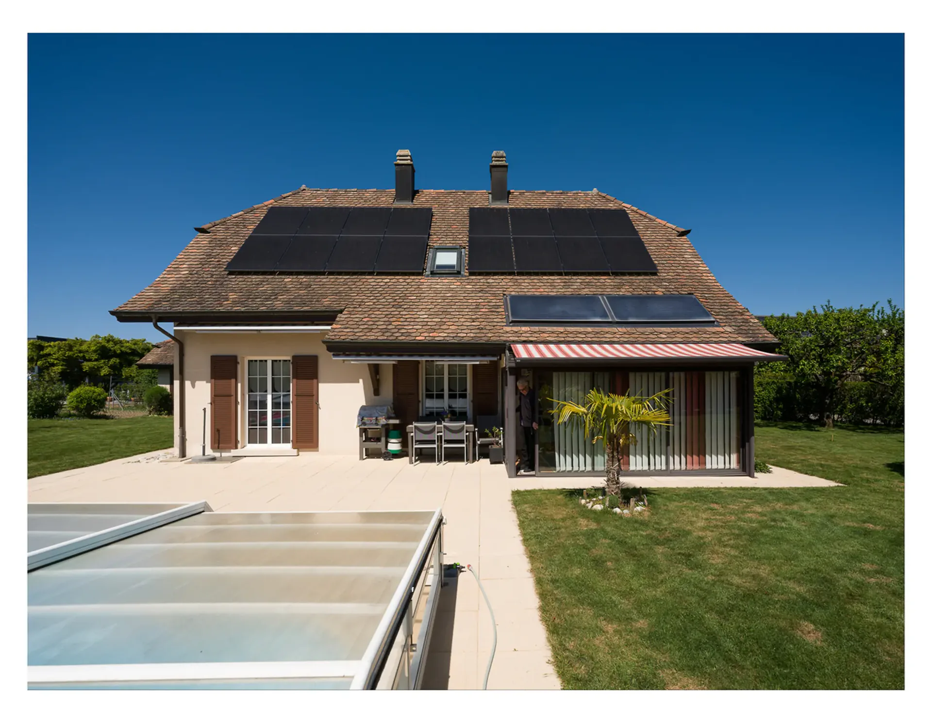In Vendita: Magnifica Villa Vaudoise con Piscina