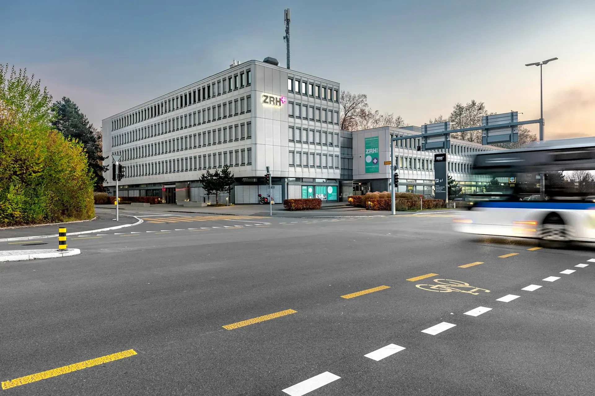 Bezugsfertige, hochwertig ausgebaute Büroflächen in Flughafennähe!