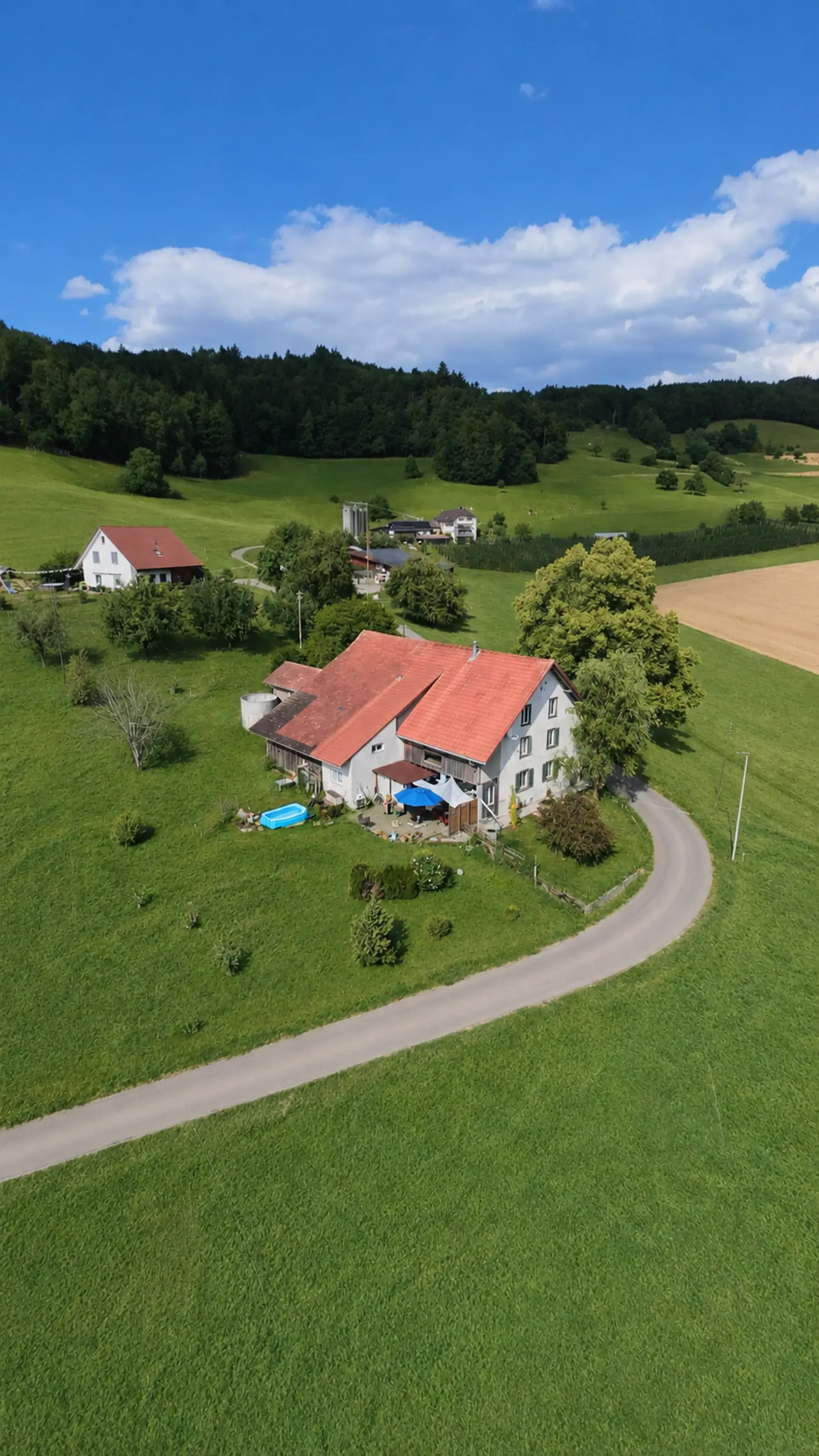 Casa unifamiliare con carattere e potenziale diversificato a Oberkulm