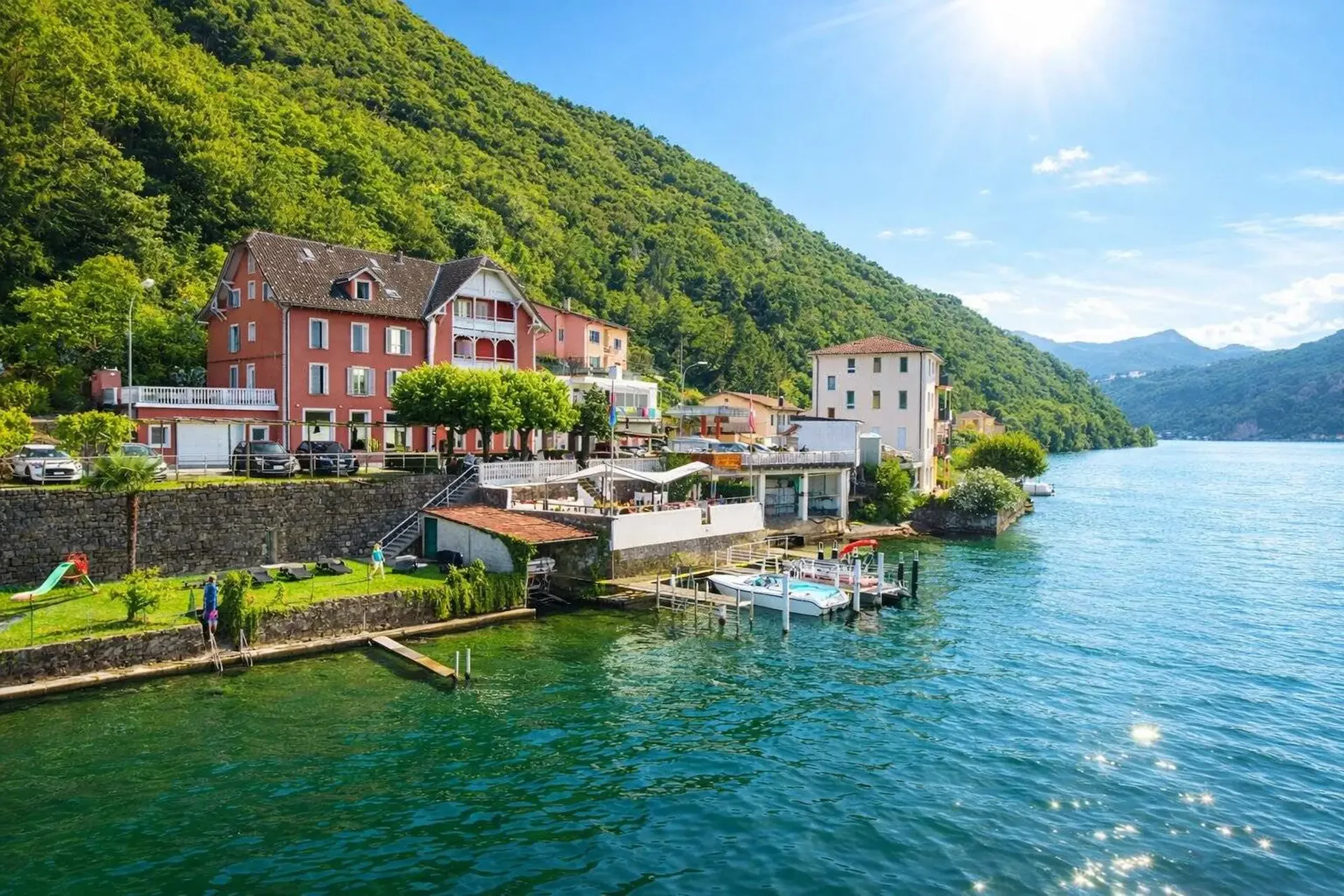 Hotel - Brusino Arsizio