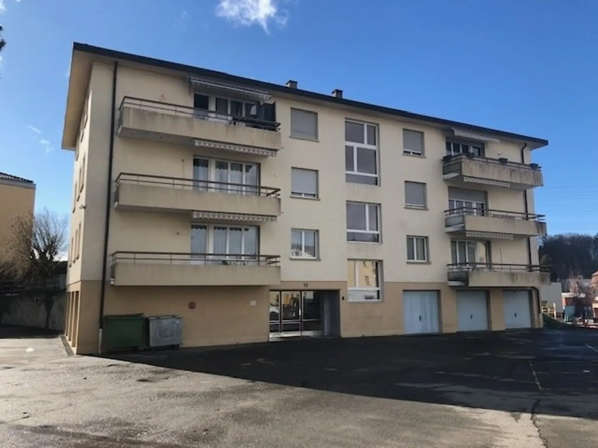 To grab! Beautiful apartment in a quiet and green area!
