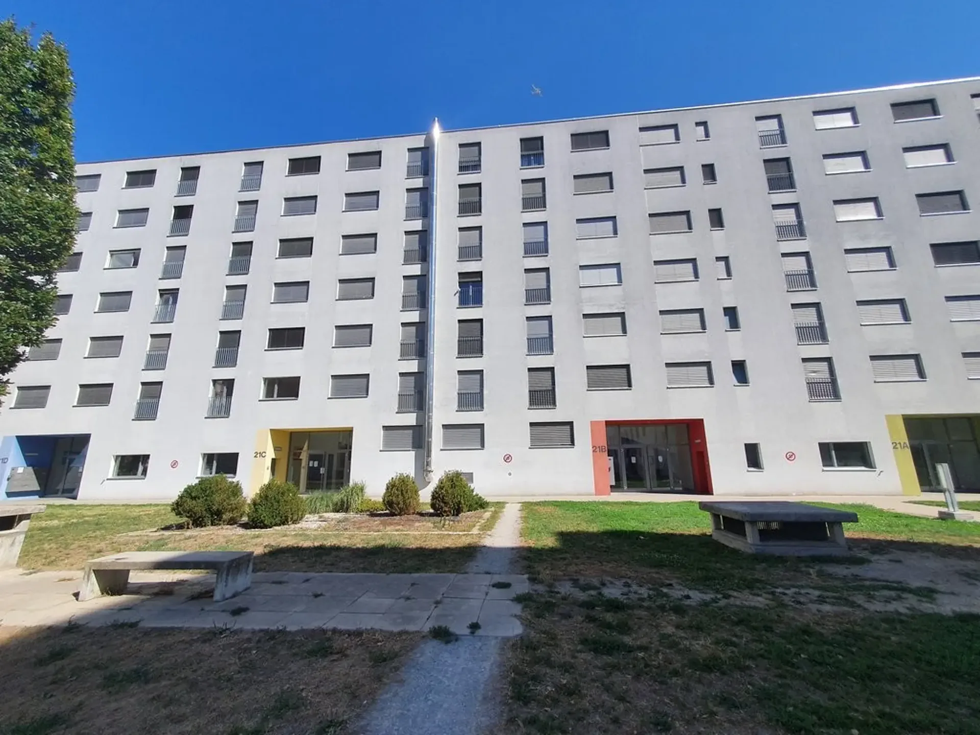 A must-have! Beautiful modern apartment in Sion!