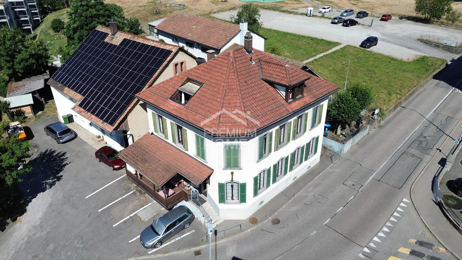 Renditestarkes MFH mit ca. 5.4 % Netto-Rendite
