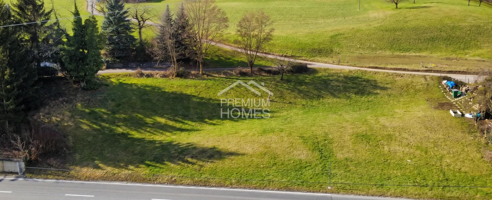 Dream building plot in Hölstein, your home in a sunny location with a view