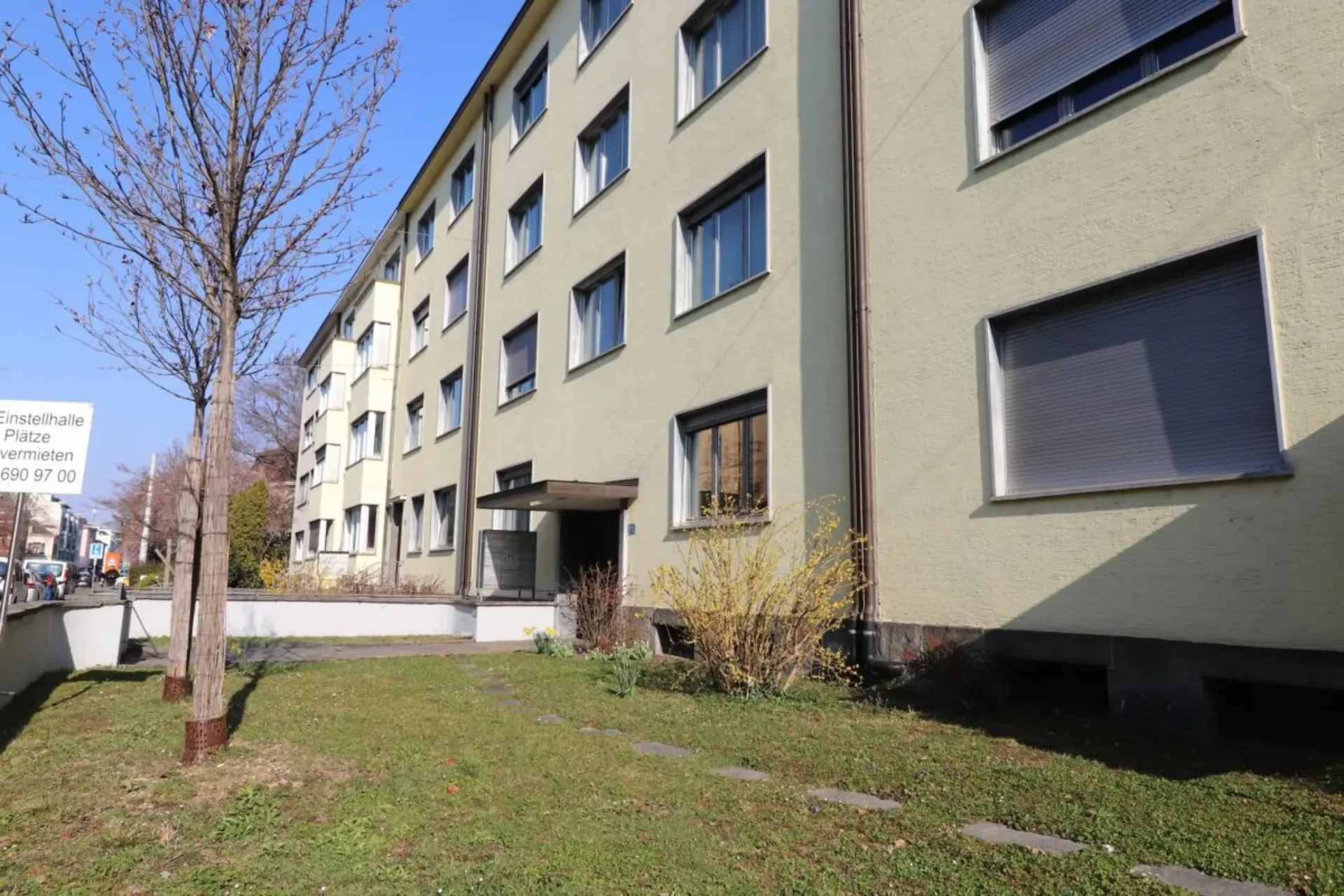 Vie dans le quartier Gellert - bel appartement 2 pièces au 2e étage