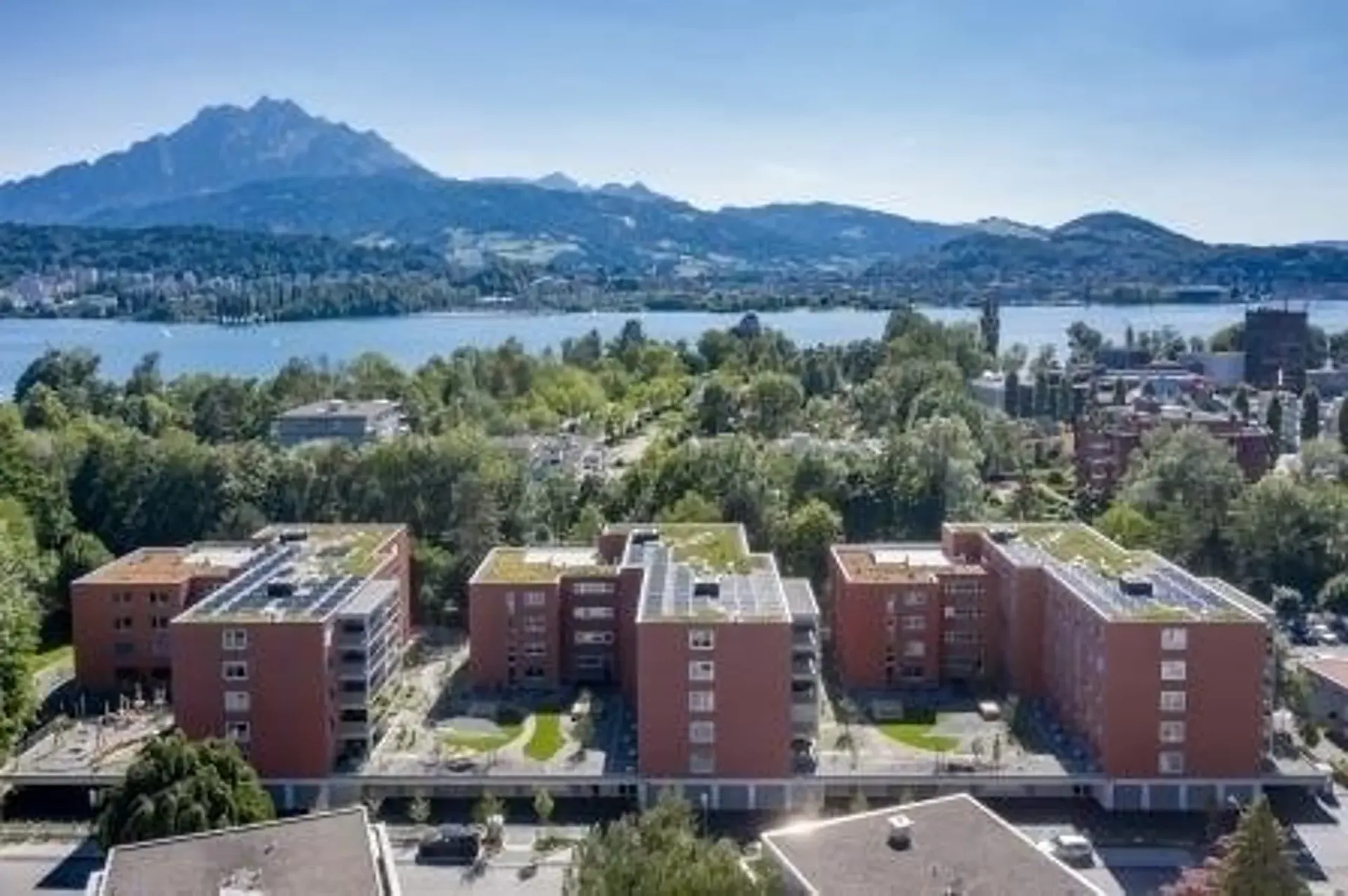 Living near the Verkehrshaus