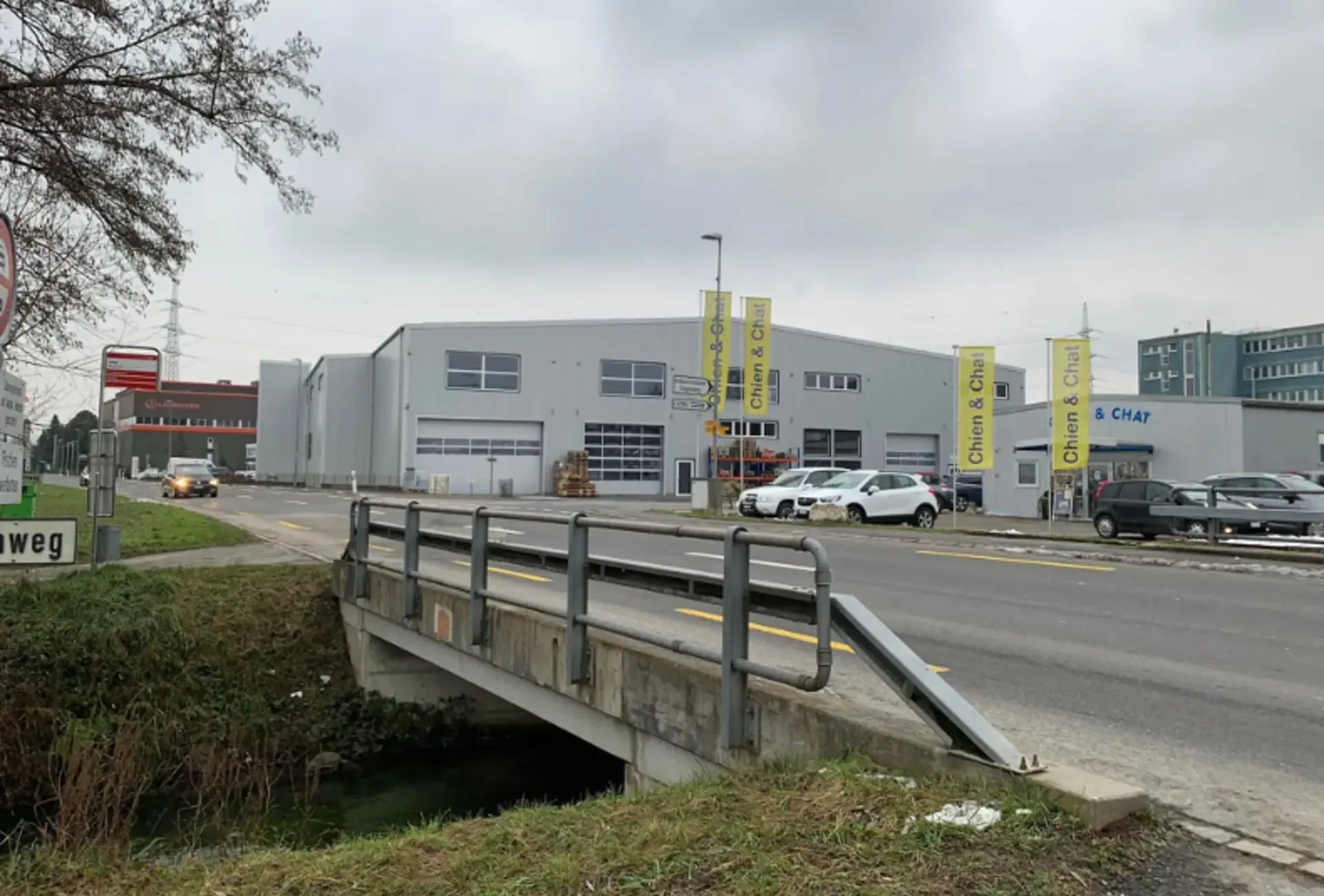 Commercial/Industrial Property for Rent in Studen BE – 370 m² - 450 m² from 2027