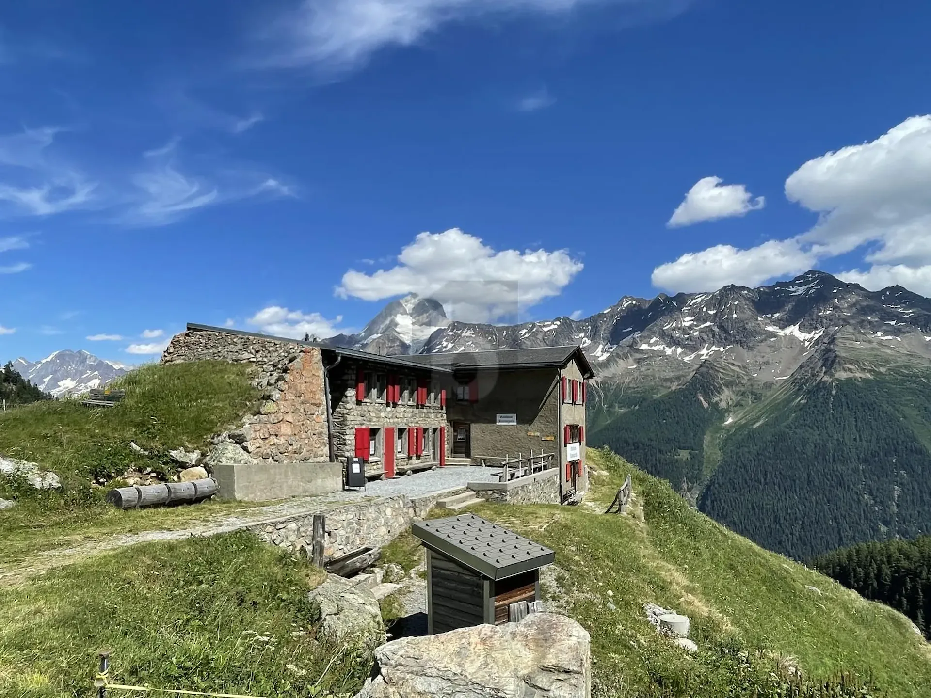 Rustic with a wonderful panorama