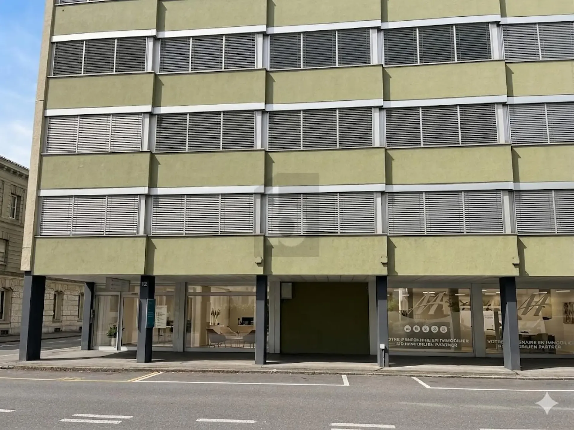 PRÄCHTIGE GEWERBERÄUME