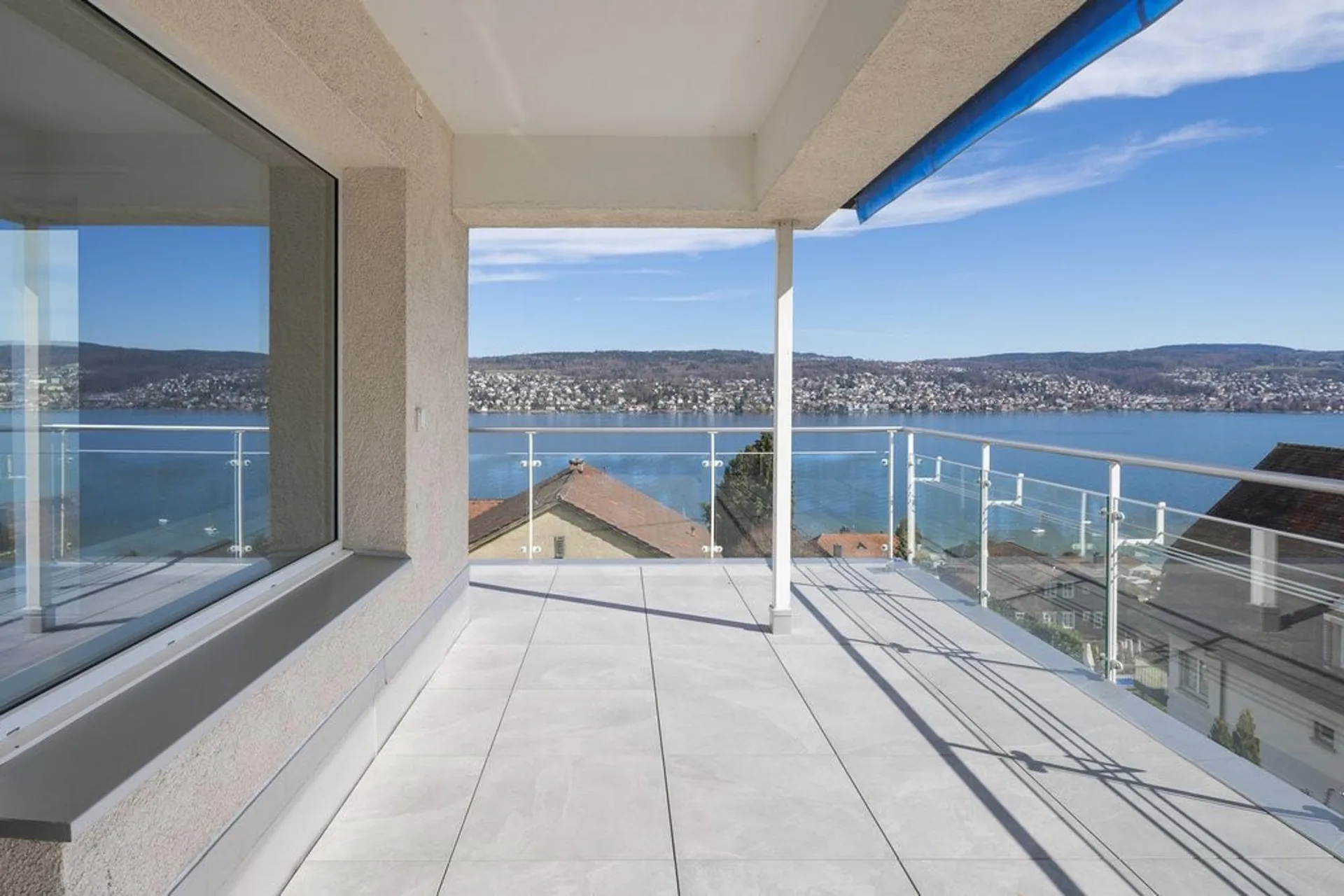 Habiter avec panorama du lac de Zurich - Maison unifamiliale rénovée à Kilchberg