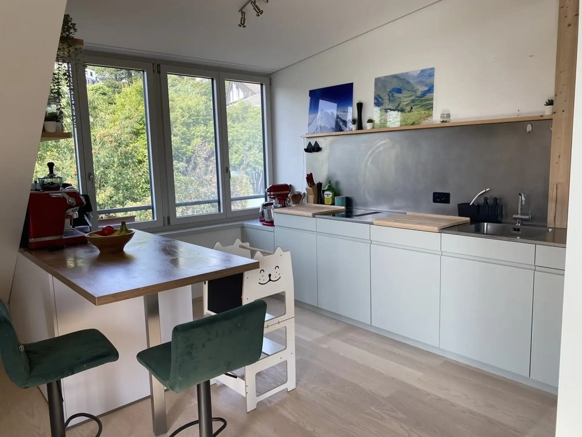 Bel appartement 3.5 pièces avec grand plan d'étage à Uitikon