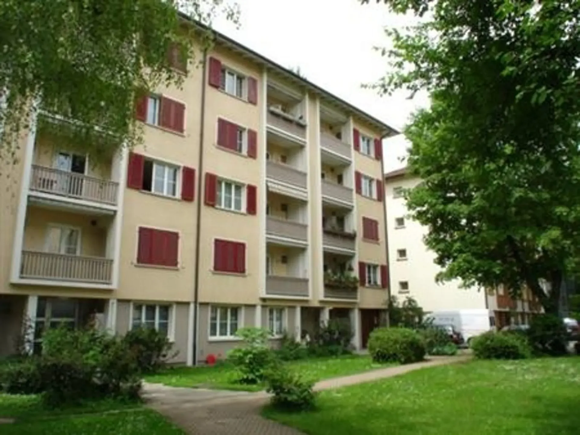 Habiter près de Birs et du parc St. Jakob !