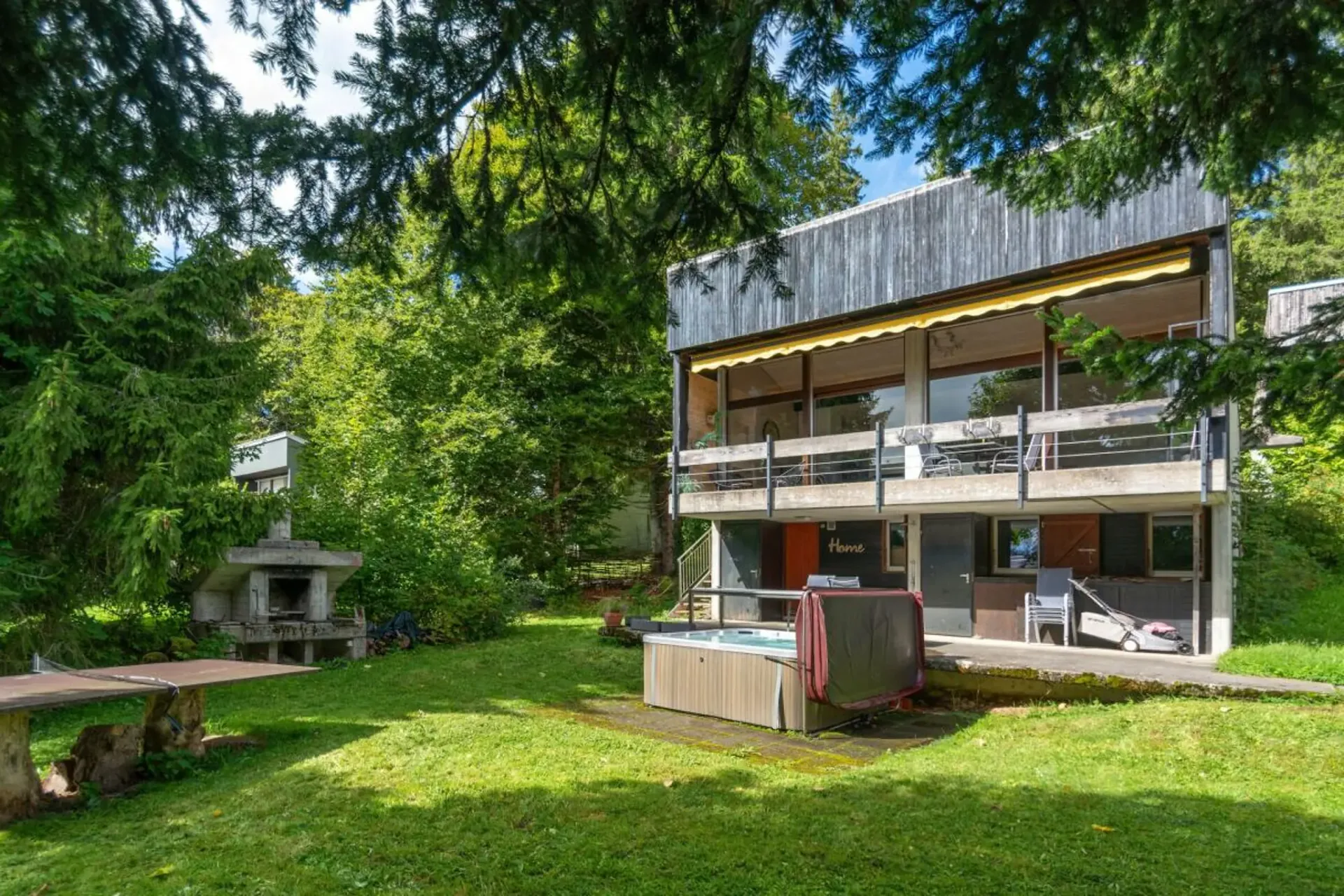 Les Savagnières, prächtiges Chalet mit 4.5 Zimmern inmitten der Natur
