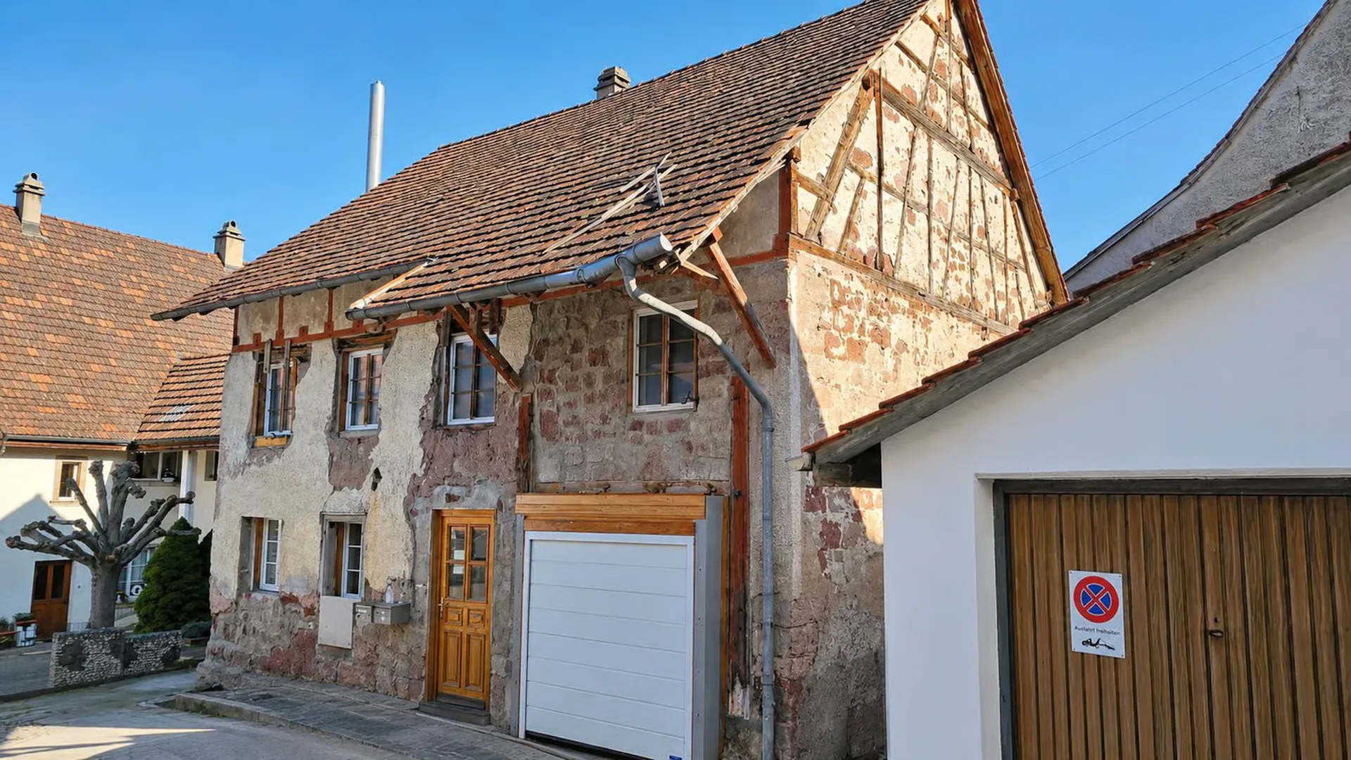Casa unifamiliare a Schleitheim con grande potenziale