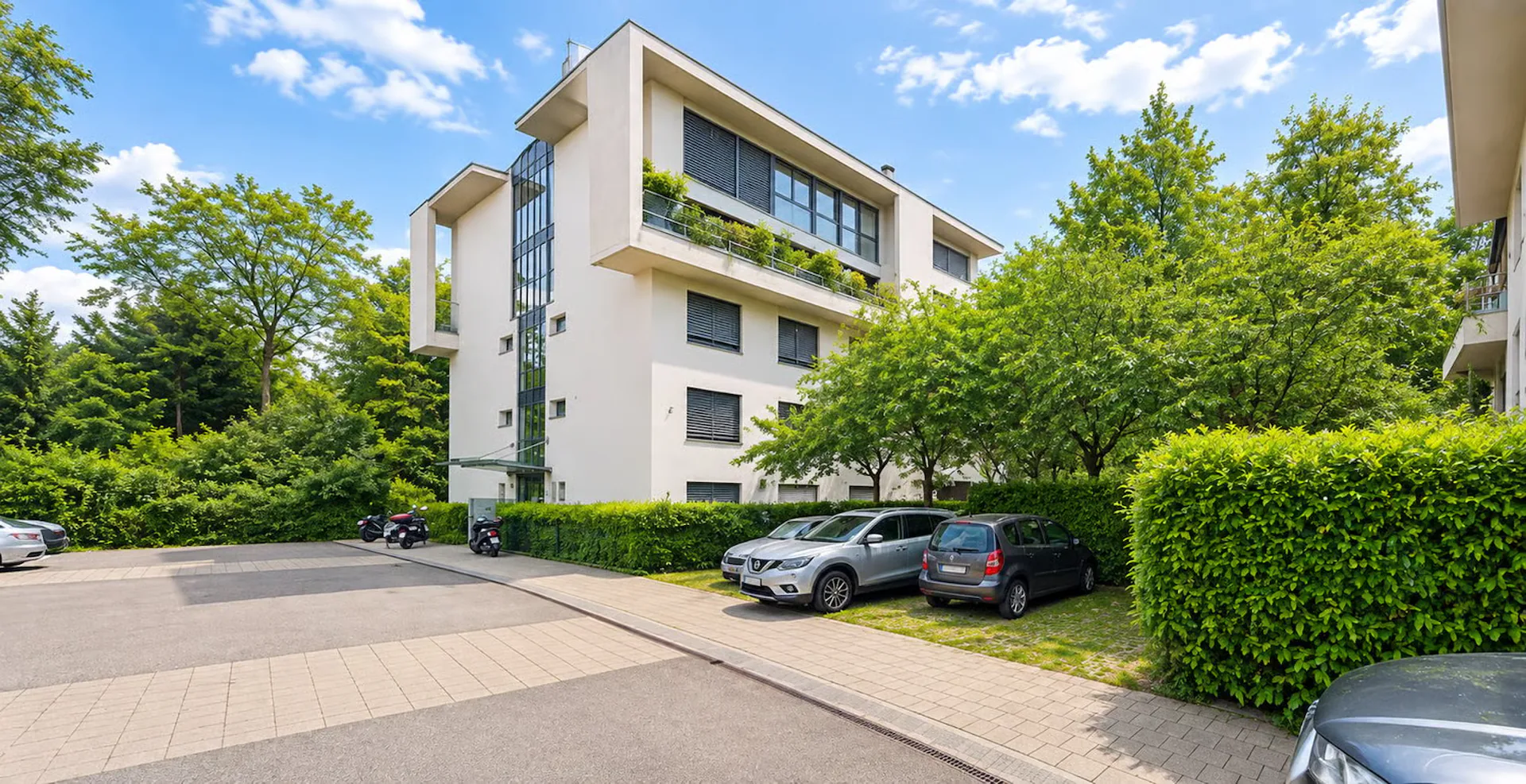 5-room apartment in a modern building in Carouge