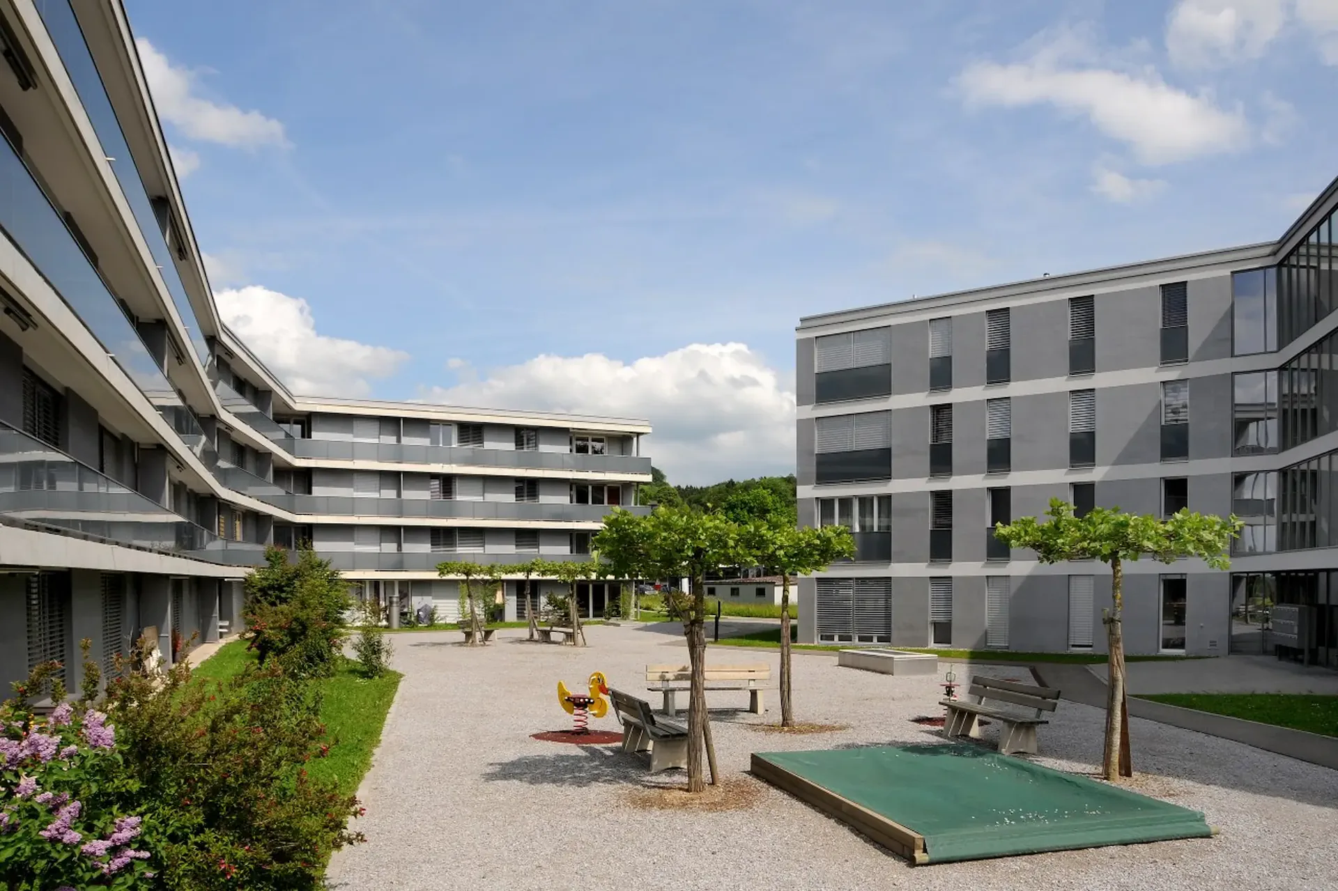 Die perfekte Single-Wohnung mit Sitzplatz!