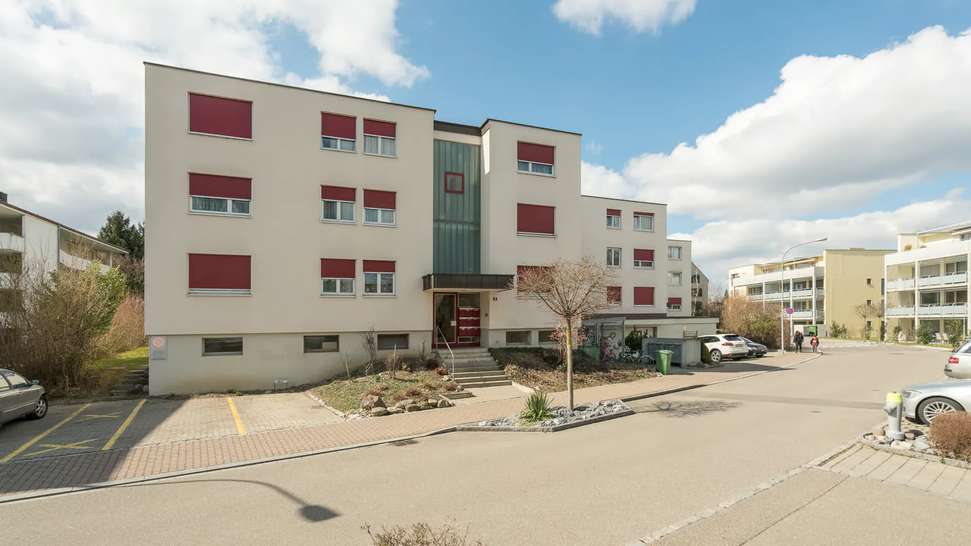Motorradplatz zu vermieten