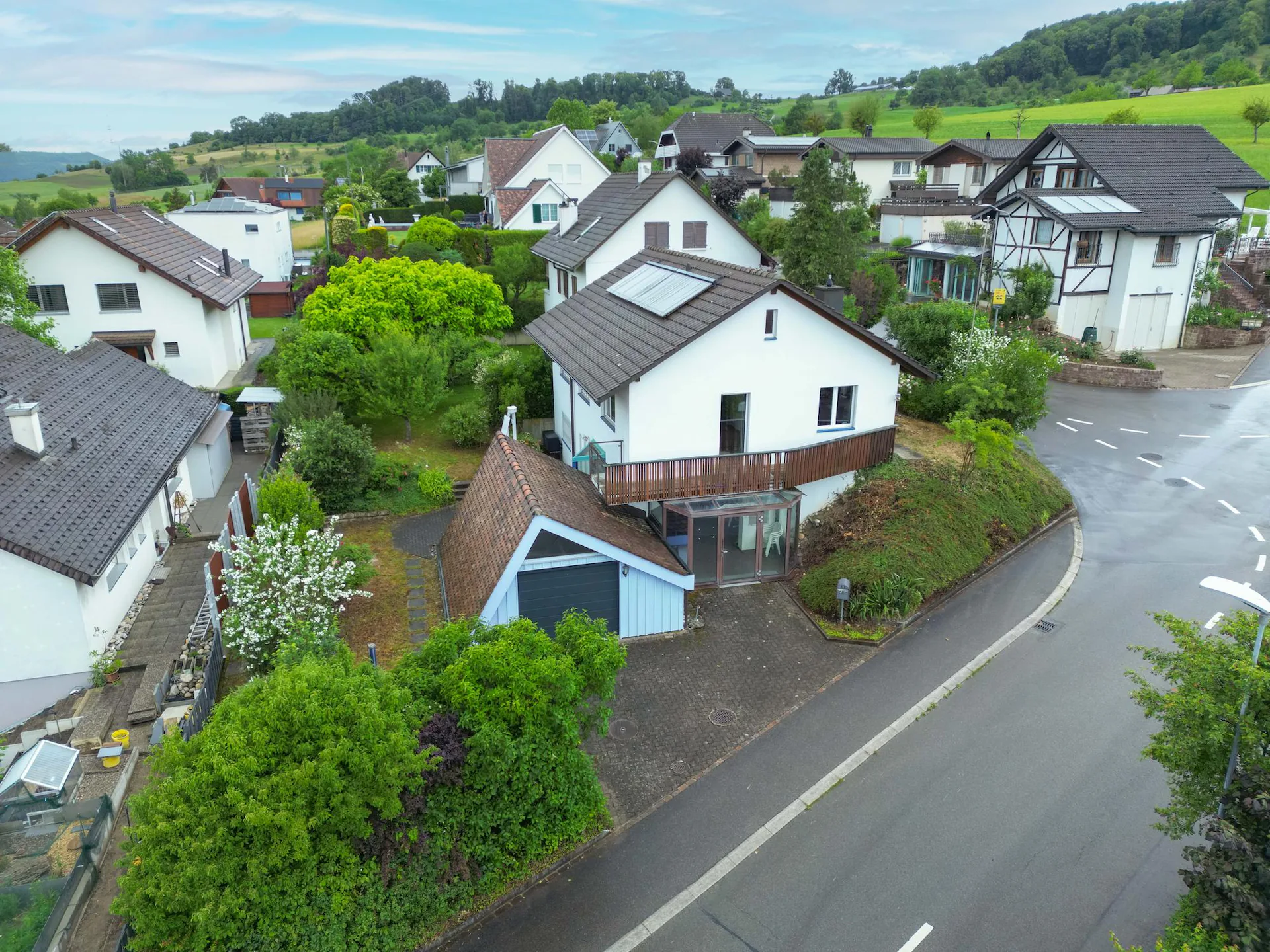Charming home with potential in elevated location