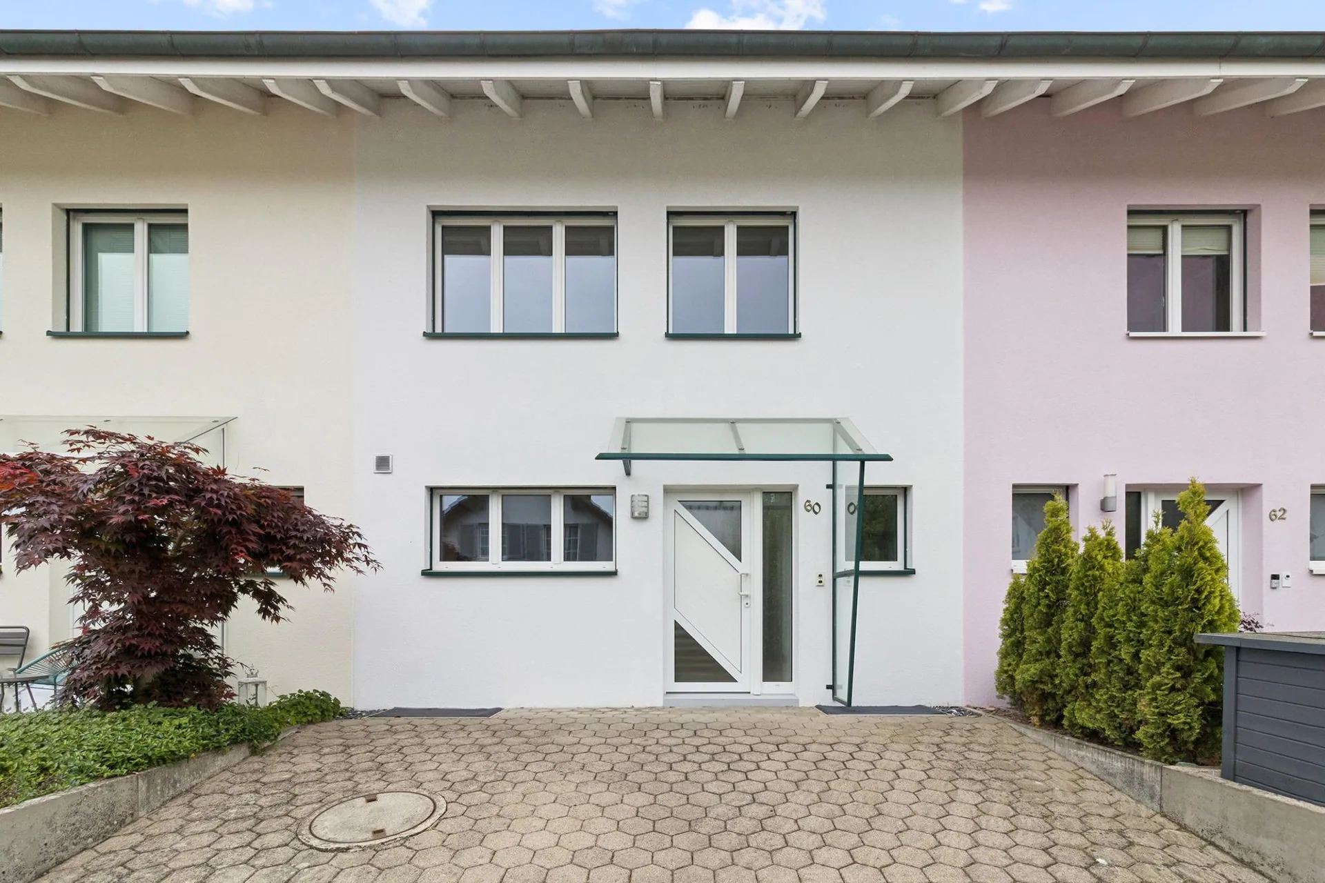 Casa a schiera ben curata con garanzia di benessere