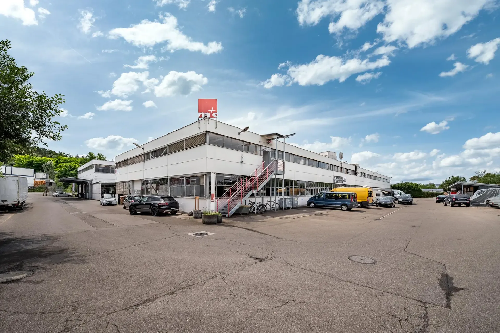 Vielseitige Bürofläche nahe Autobahn
