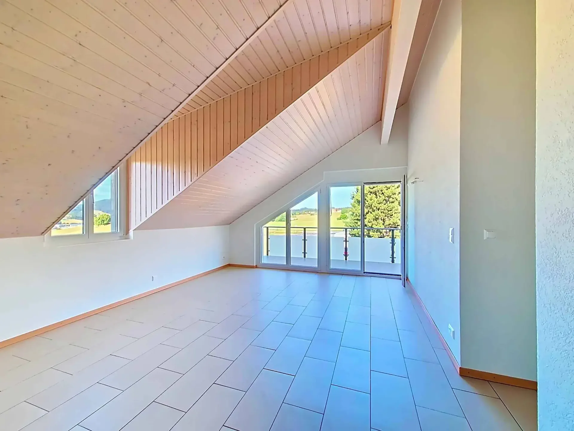 4.5 rooms bright apartment with generous terrace