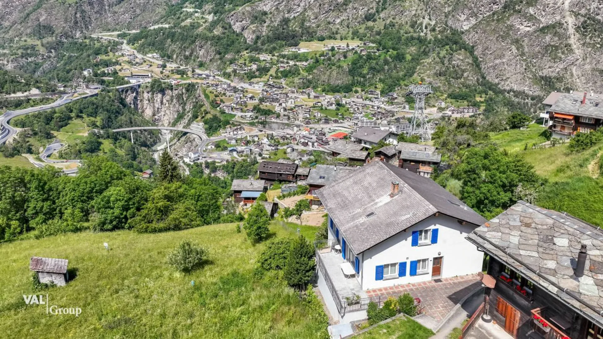 Ruhiges Wohnen in malerischer Umgebung mit traumhaftem Weitblick