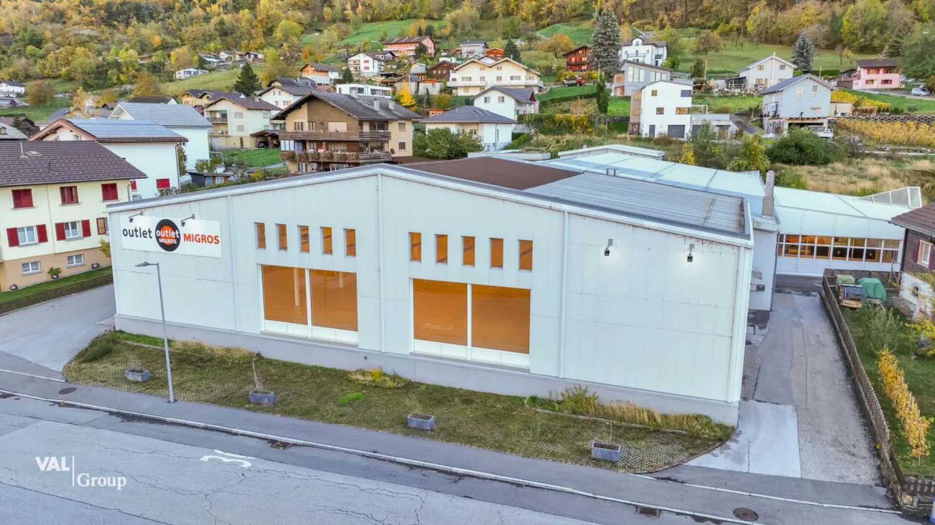 Grosszügige Gewerbehalle in Eyholz - vielseitig nutzbar und ideal erschlossen