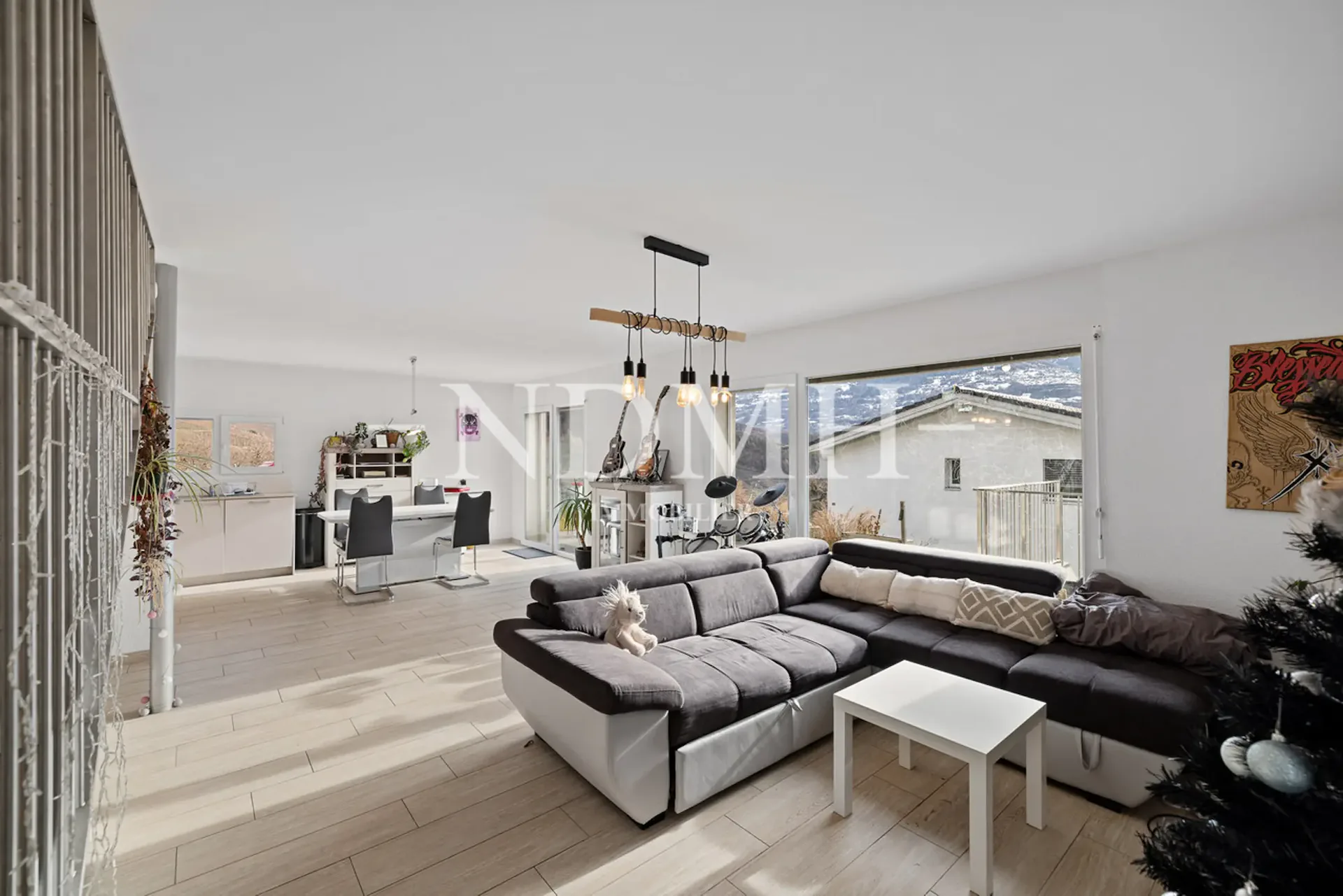 Villa individuale spaziosa con grande giardino
