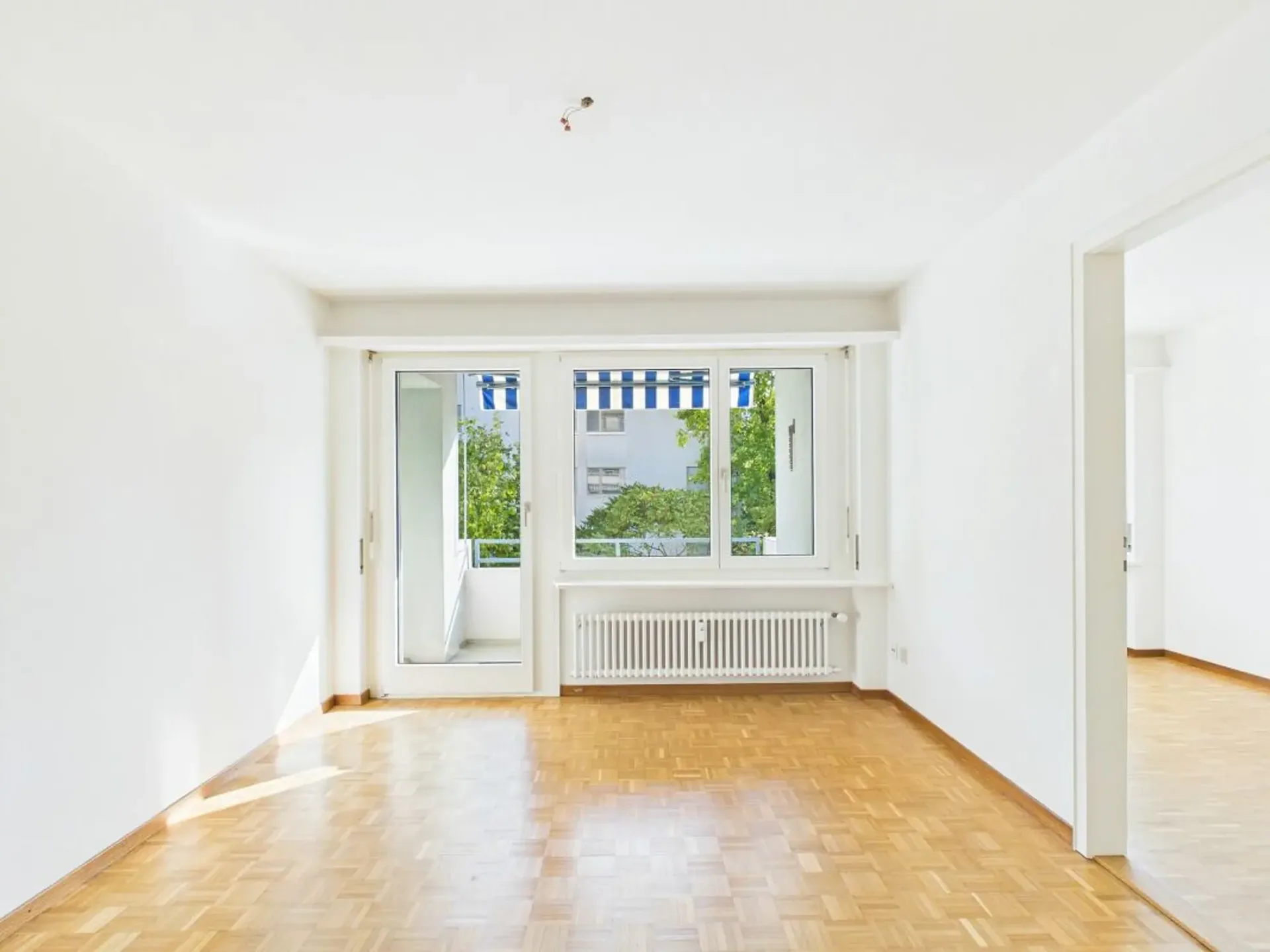 Votre nouveau foyer avec balcon et confort de vie agréable