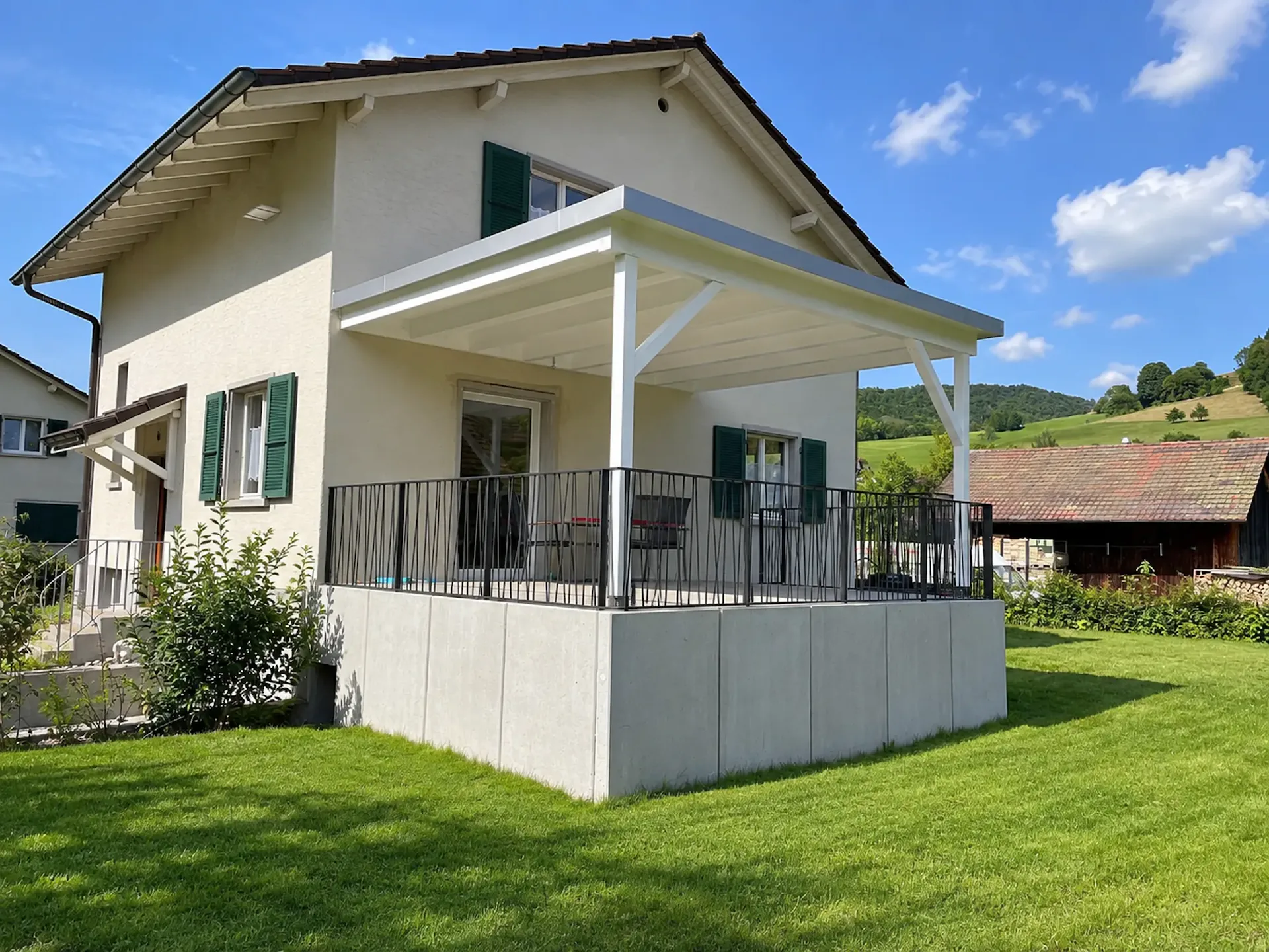 Ab 01.12.2026 Familienfreundliches 5-Zimmer-Haus mit Garten und überdachtem Sitzplatz in Erschwil