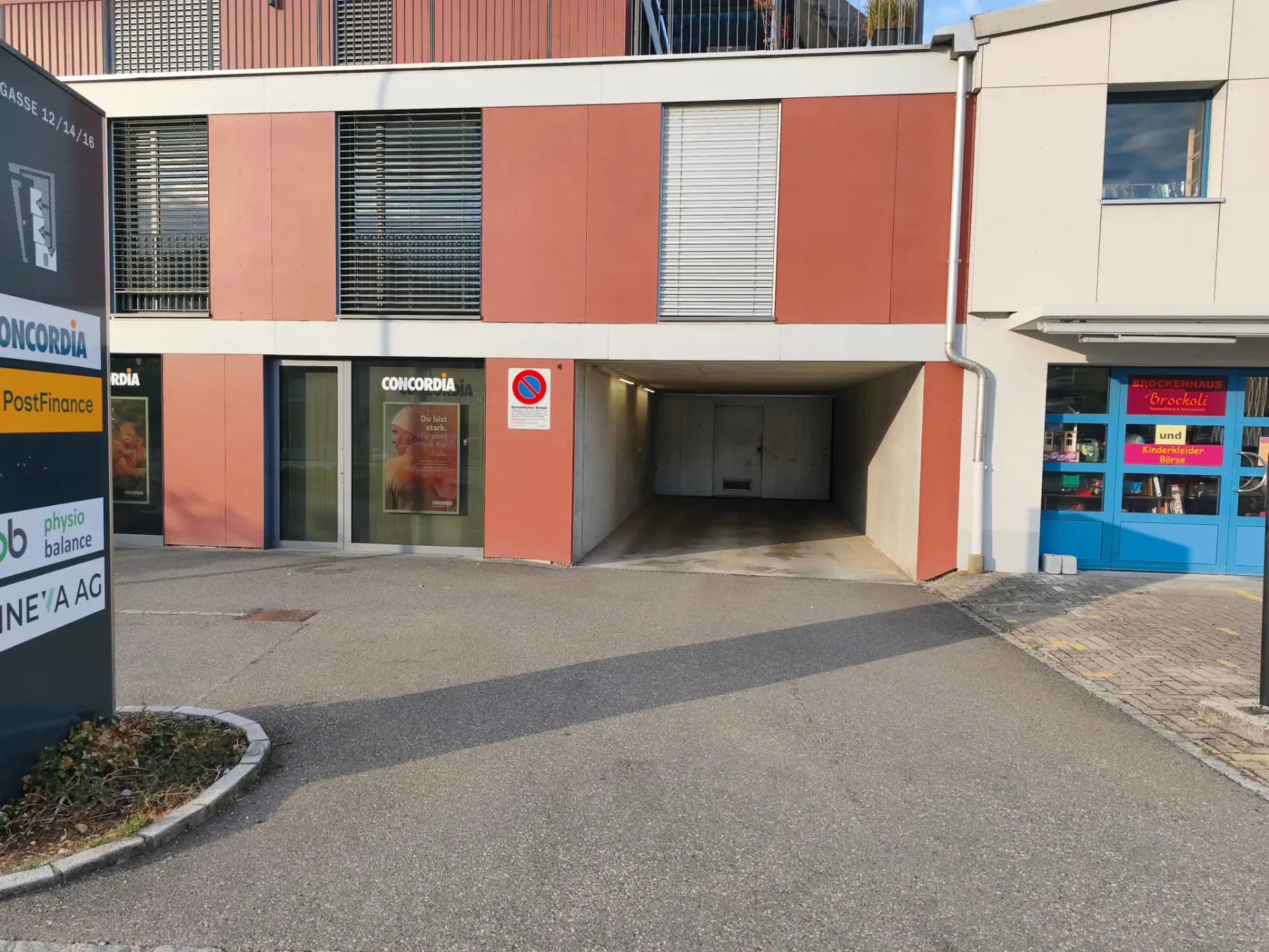 Places de stationnement à louer Widengasse 12, Frick