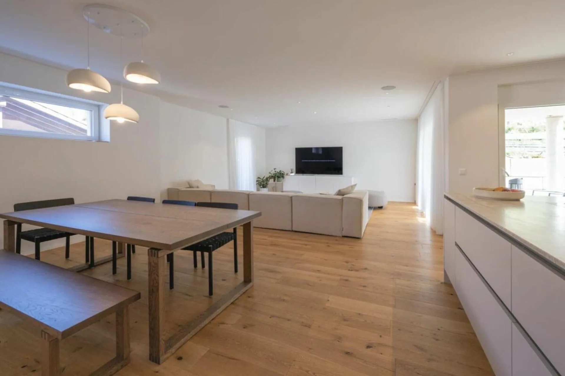 2024 neu aufgebaut - modernes Wohnen auf Neubau-Standard!