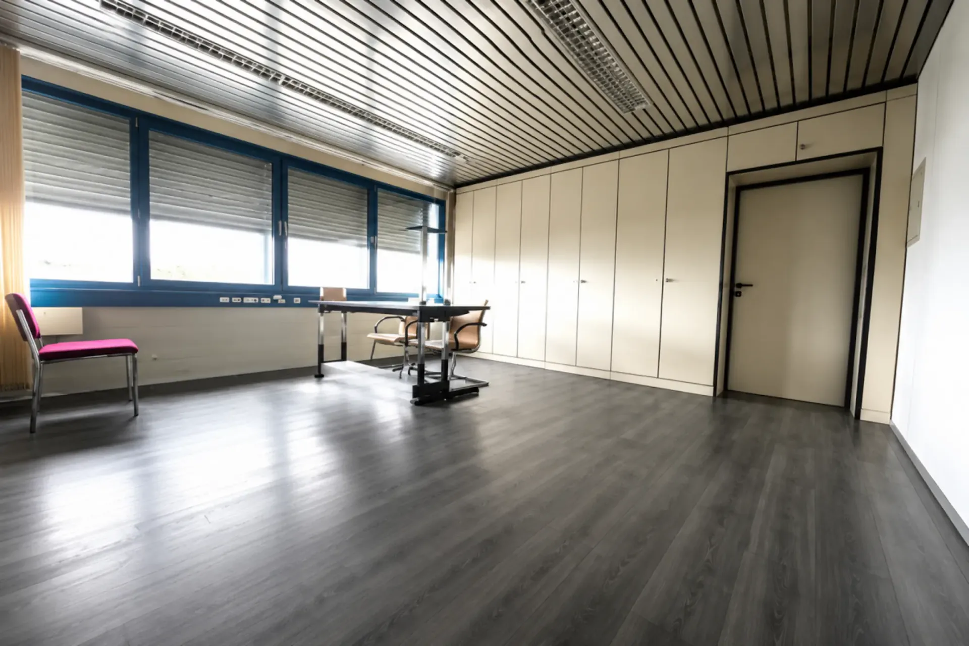 Büro/Verwaltung 1 Raum 200 m2 in Ried b. Kerzers