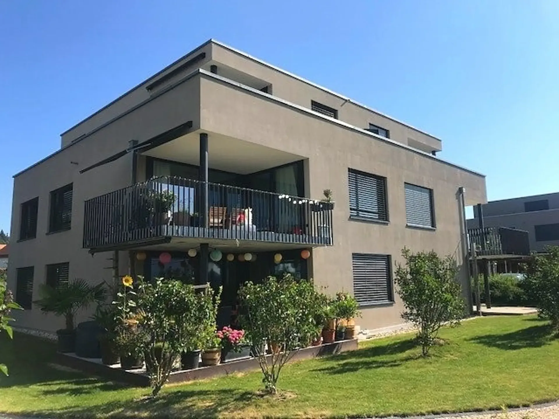 Beautiful 2.5-room apartments in the countryside