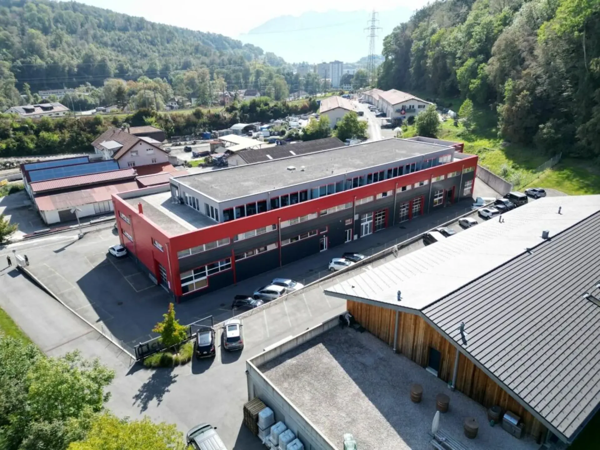 Administrative/Office 1.5 rooms 156.35 m2 in Puidoux-Gare