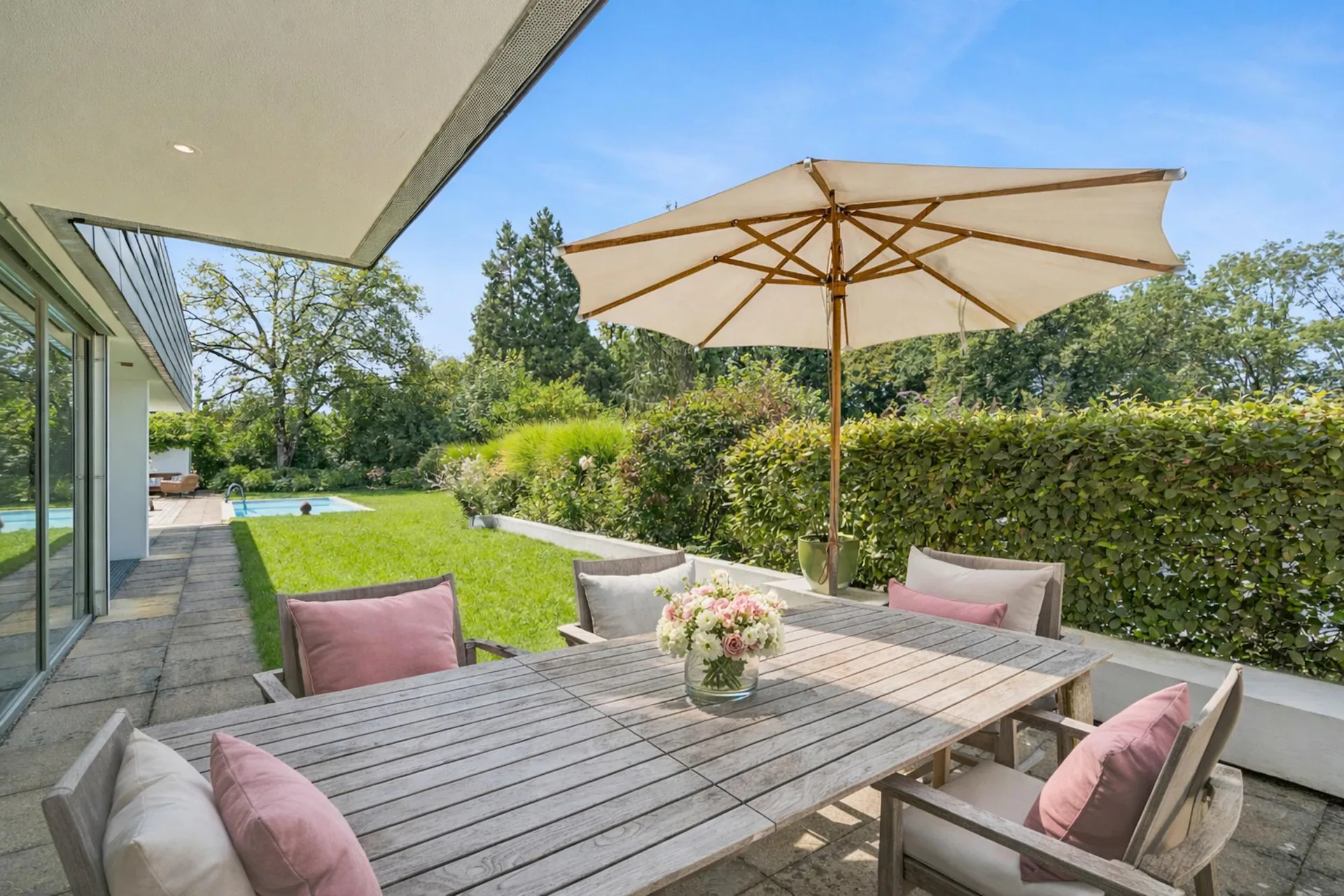 Living with style and privacy to arrive and feel good