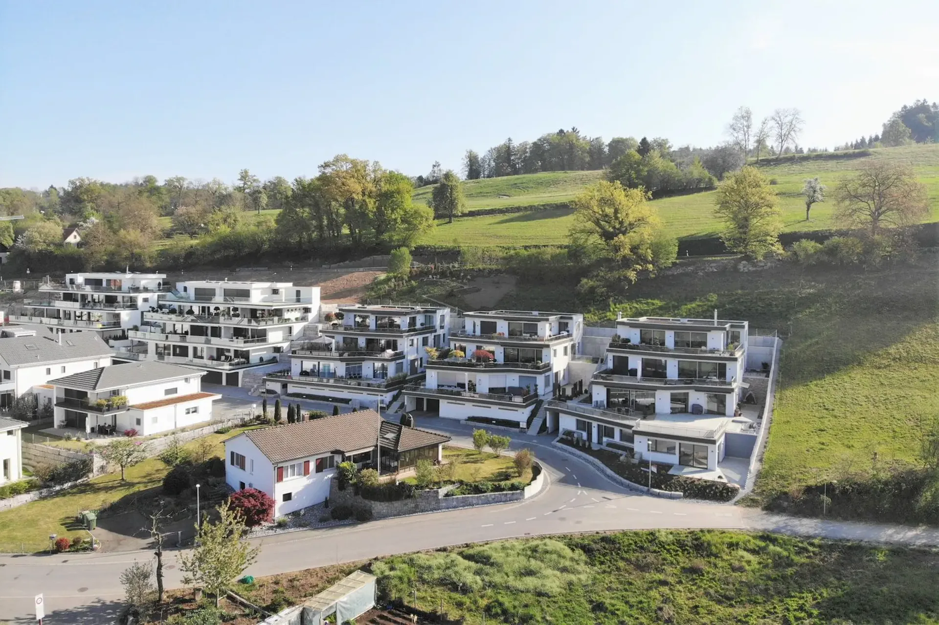 Grünfläche in Unterlunkhofen zu verkaufen - Kleinbauten & Rebberg