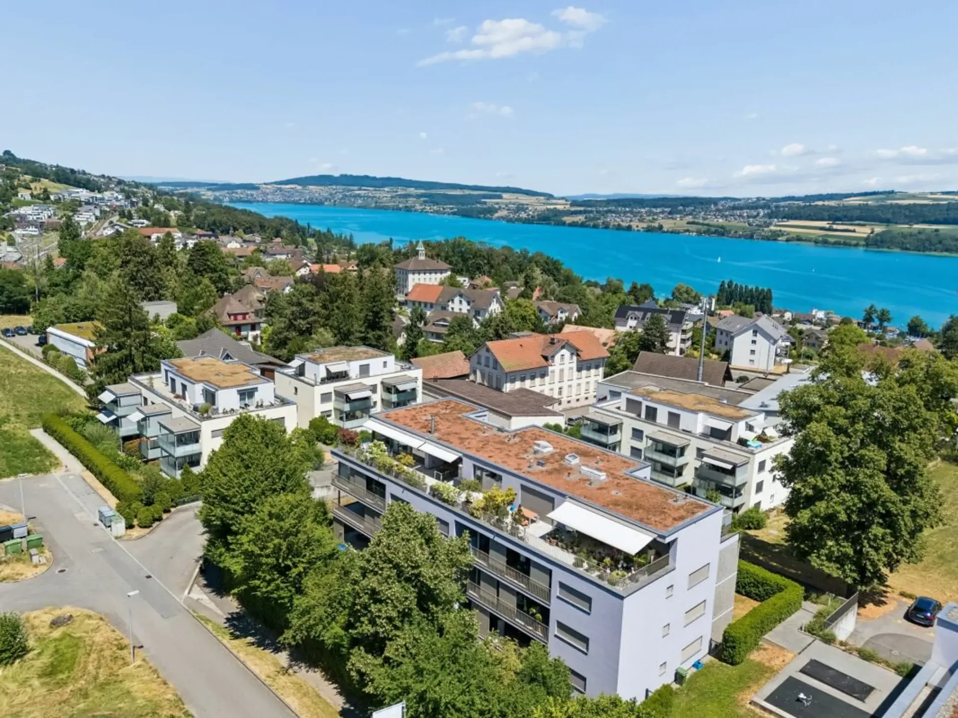 Appartamento attico esclusivo 4.5 locali con vista lago