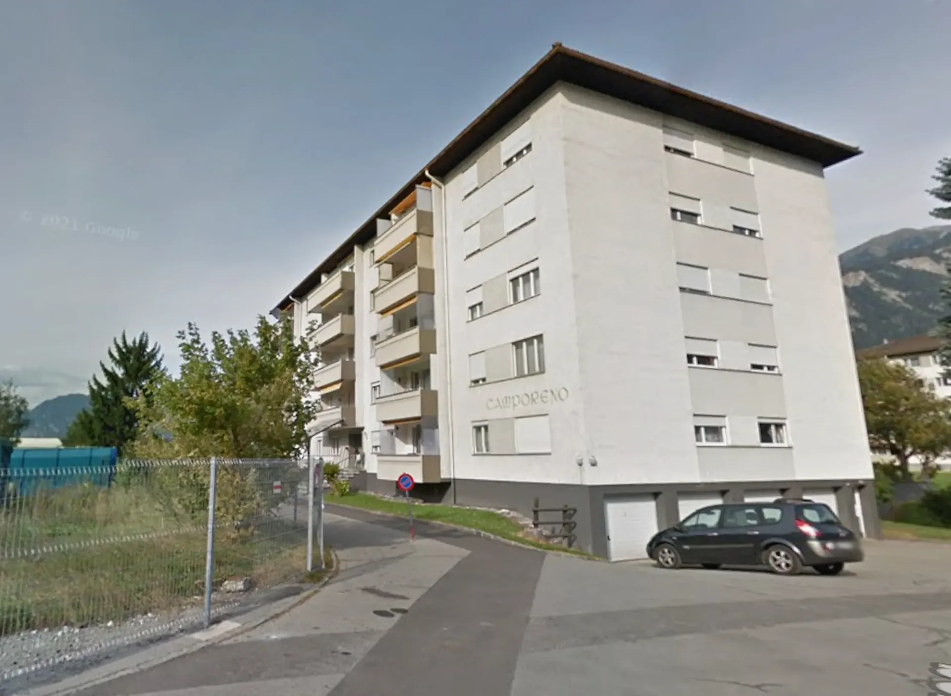 Renovated 4-room apartment with balcony in Thusis