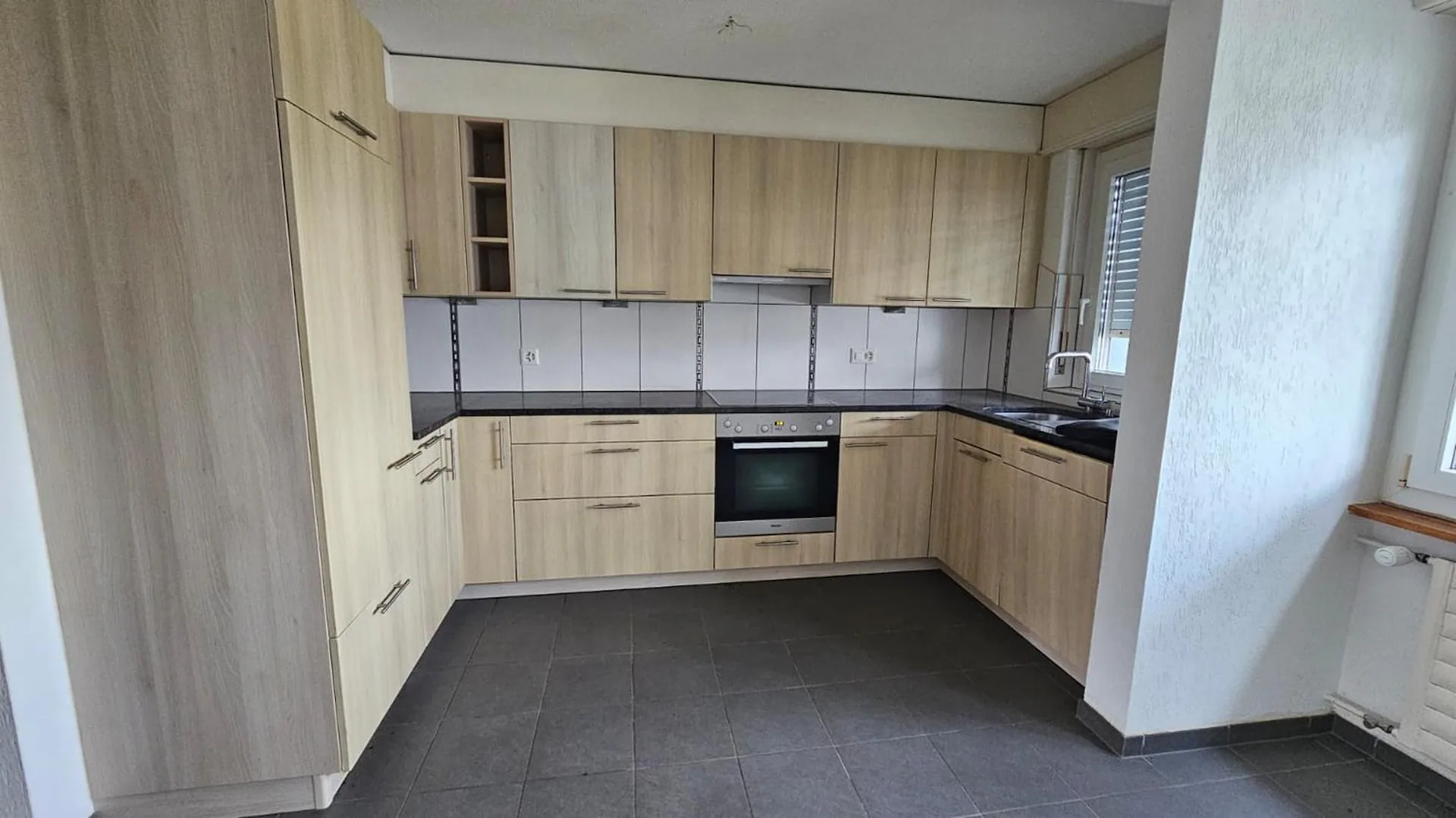 Schönes und geräumiges 4,5-Zimmer-Apartment im 1. Stock