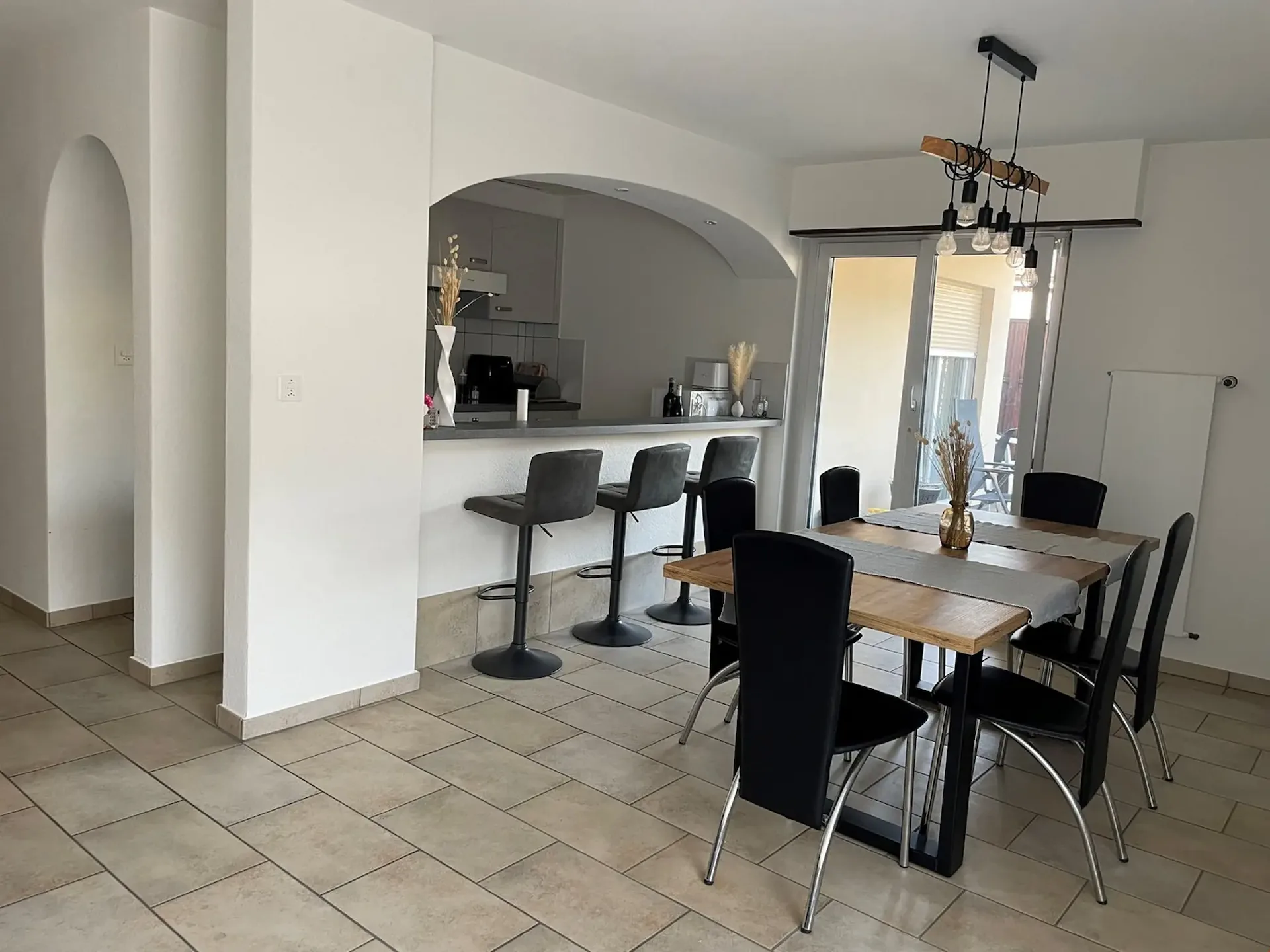 Schönes 4,5-Zimmer-Apartment im 1. Stock