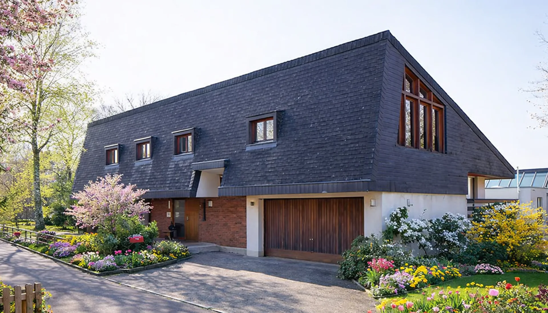 House with development potential for individual life concepts